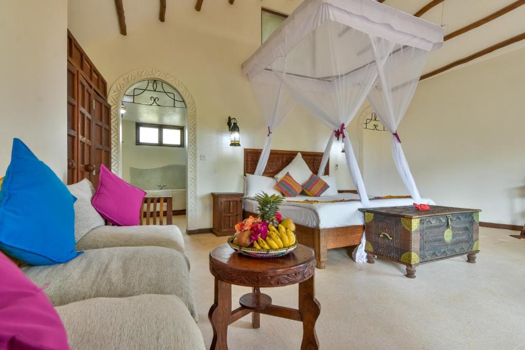 DELUXE ROOM WITH JACUZZI