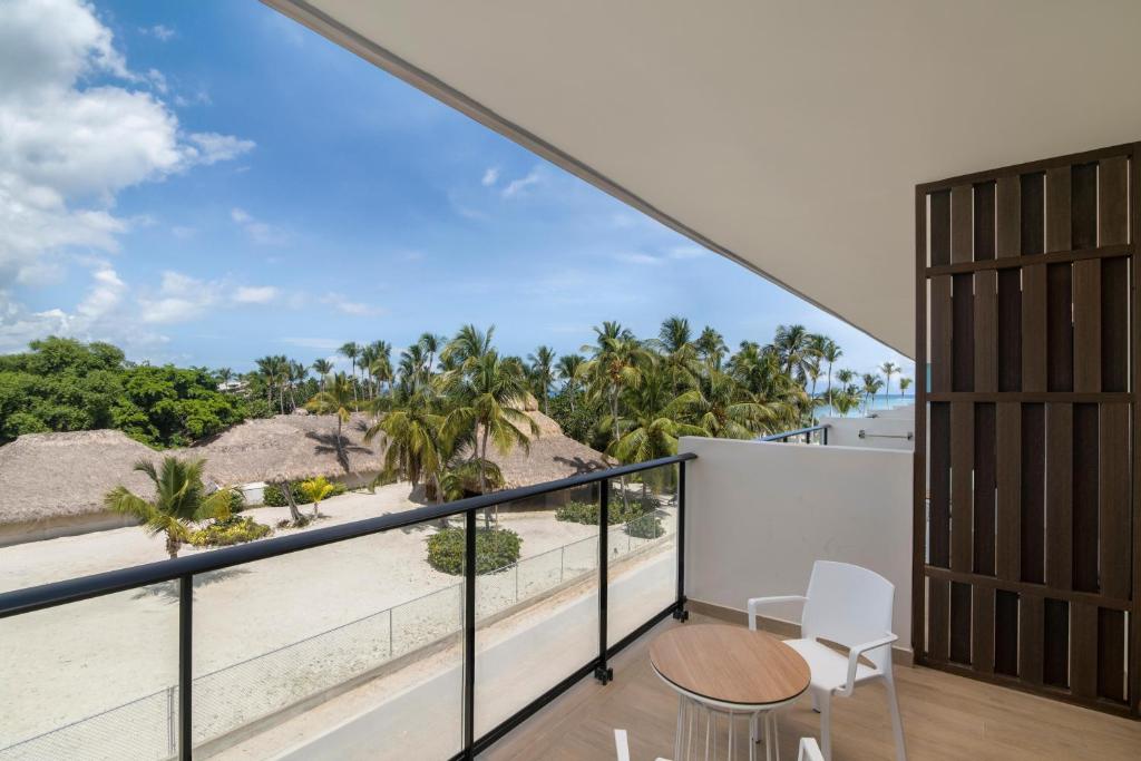 JUNIOR SUITE GARDEN VIEW