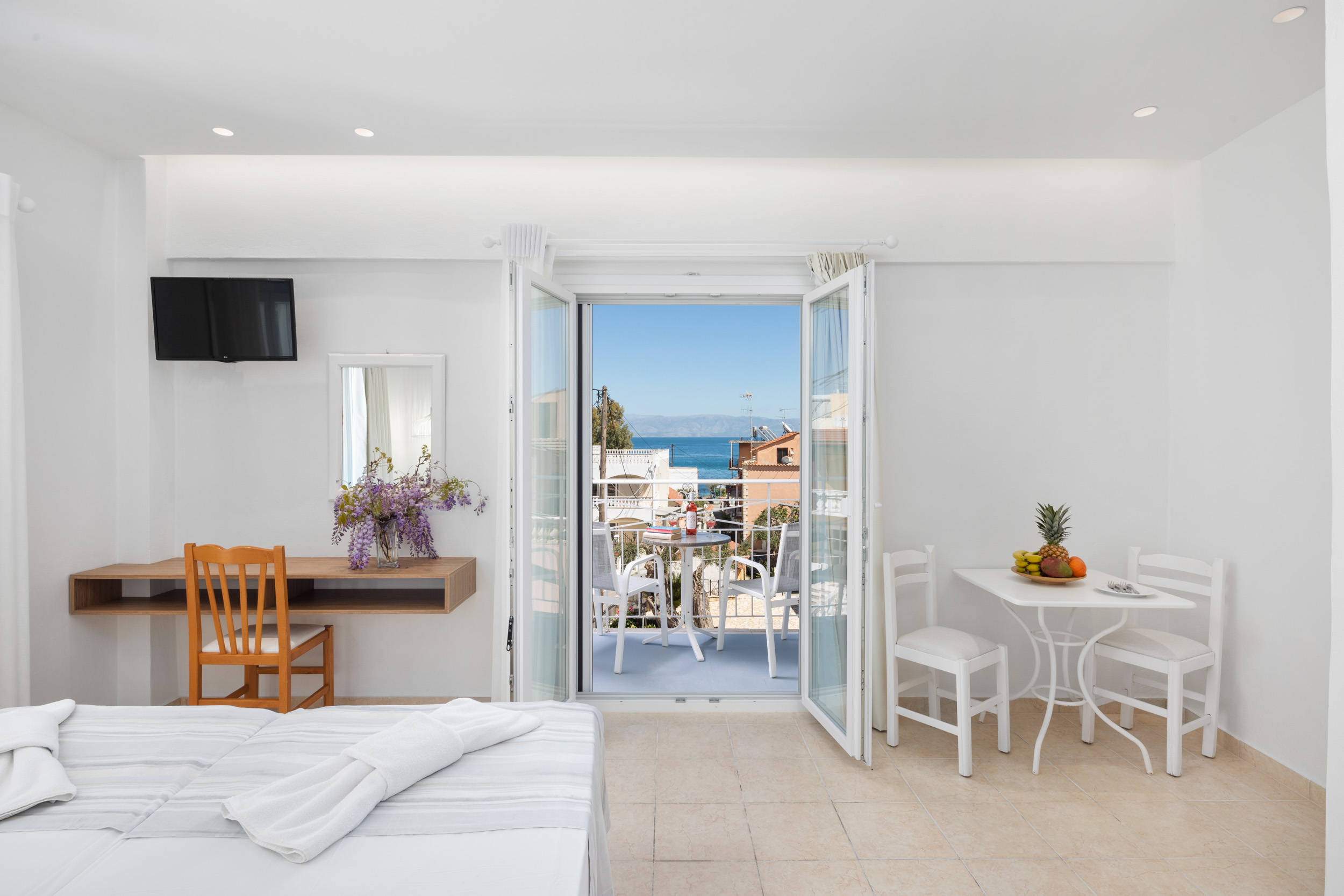 SUPERIOR TWIN/DOUBLE STUDIO WITH SEA VIEW