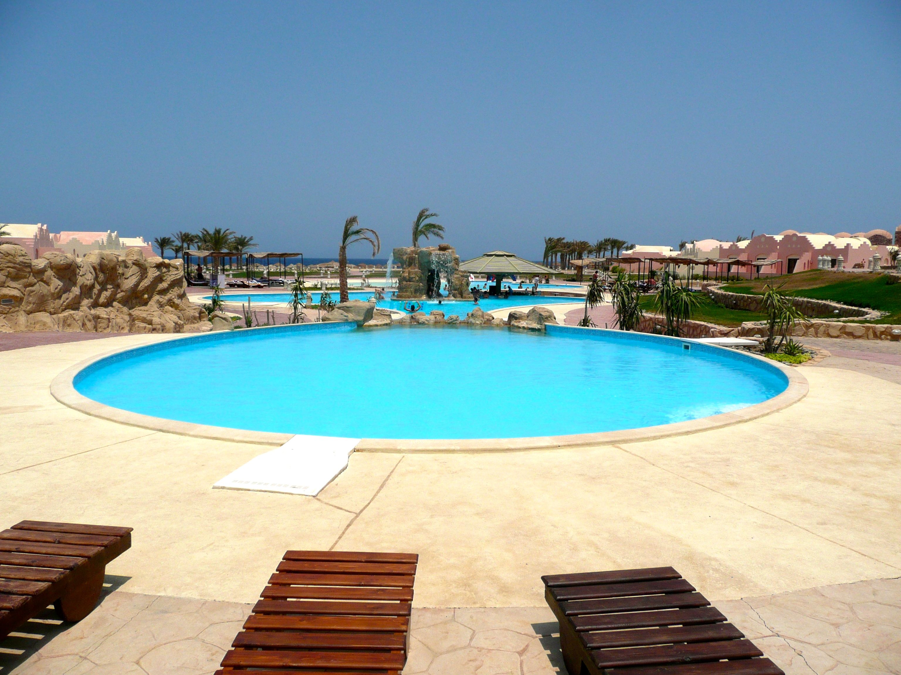 Piscina deschisă