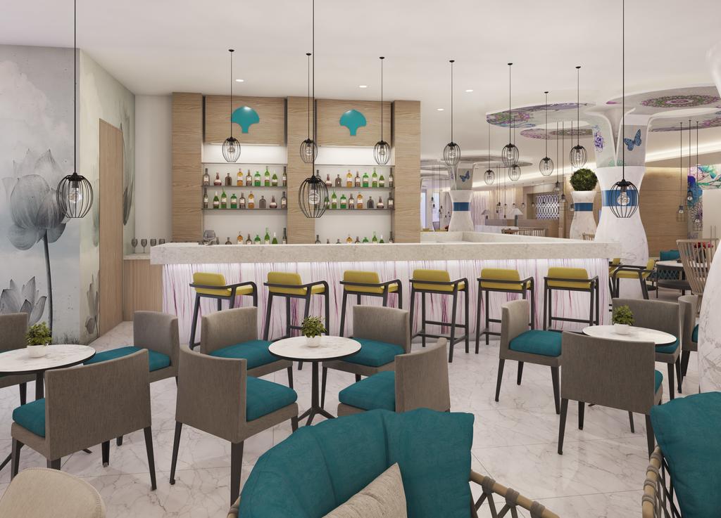 Pelagos Lobby Bar