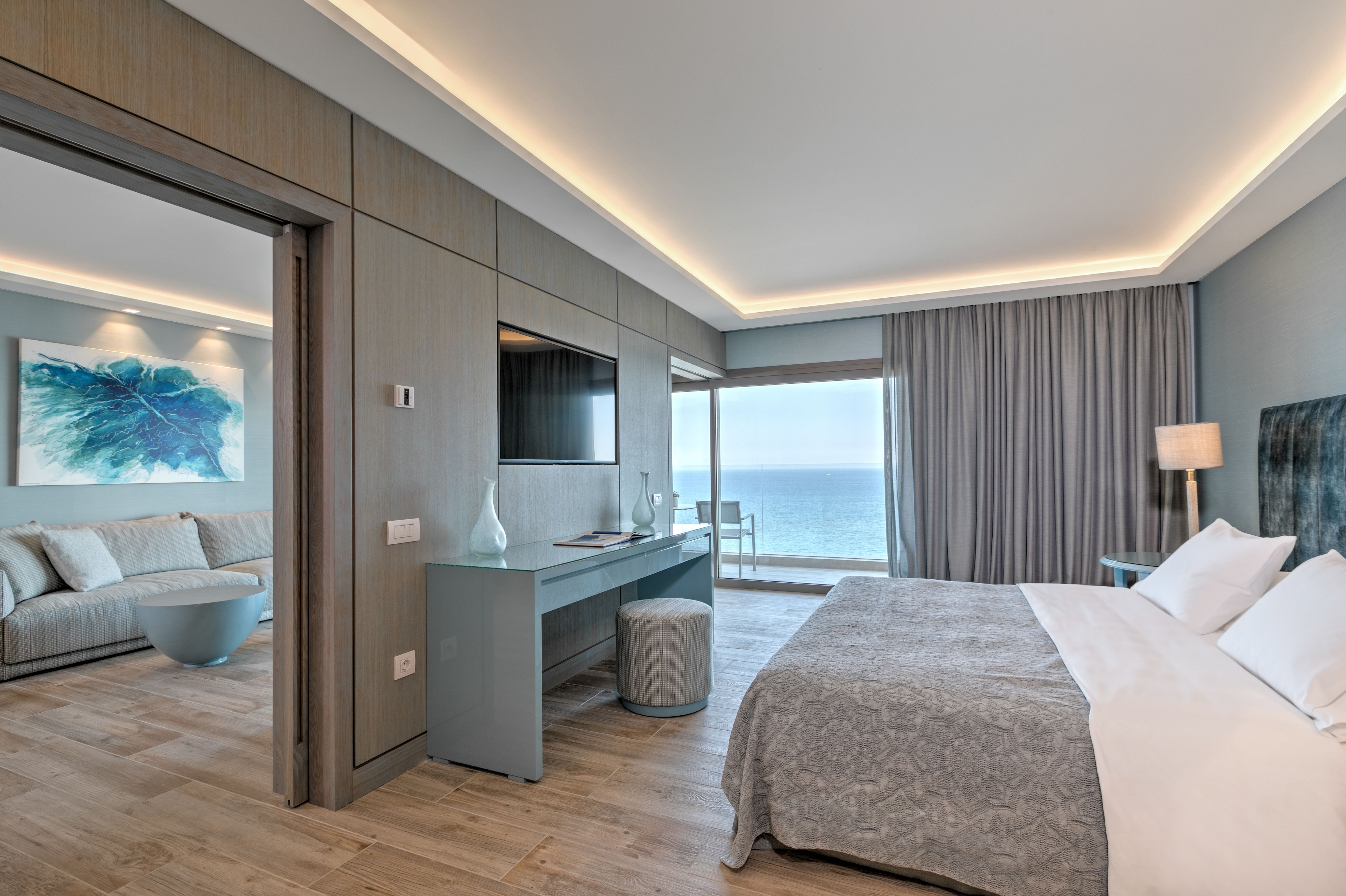 Sea View Deluxe Suite