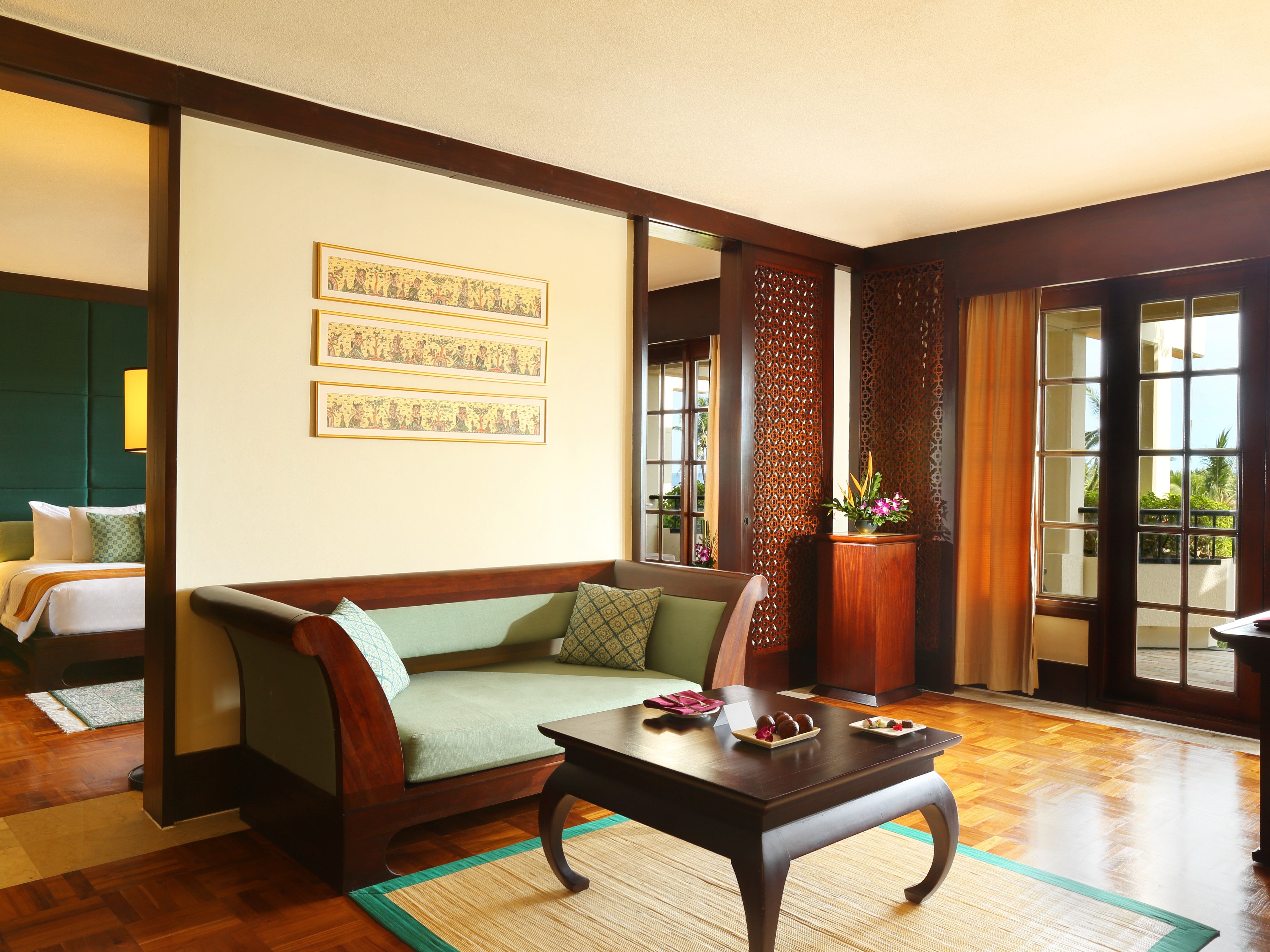 SUITES COLLECTION