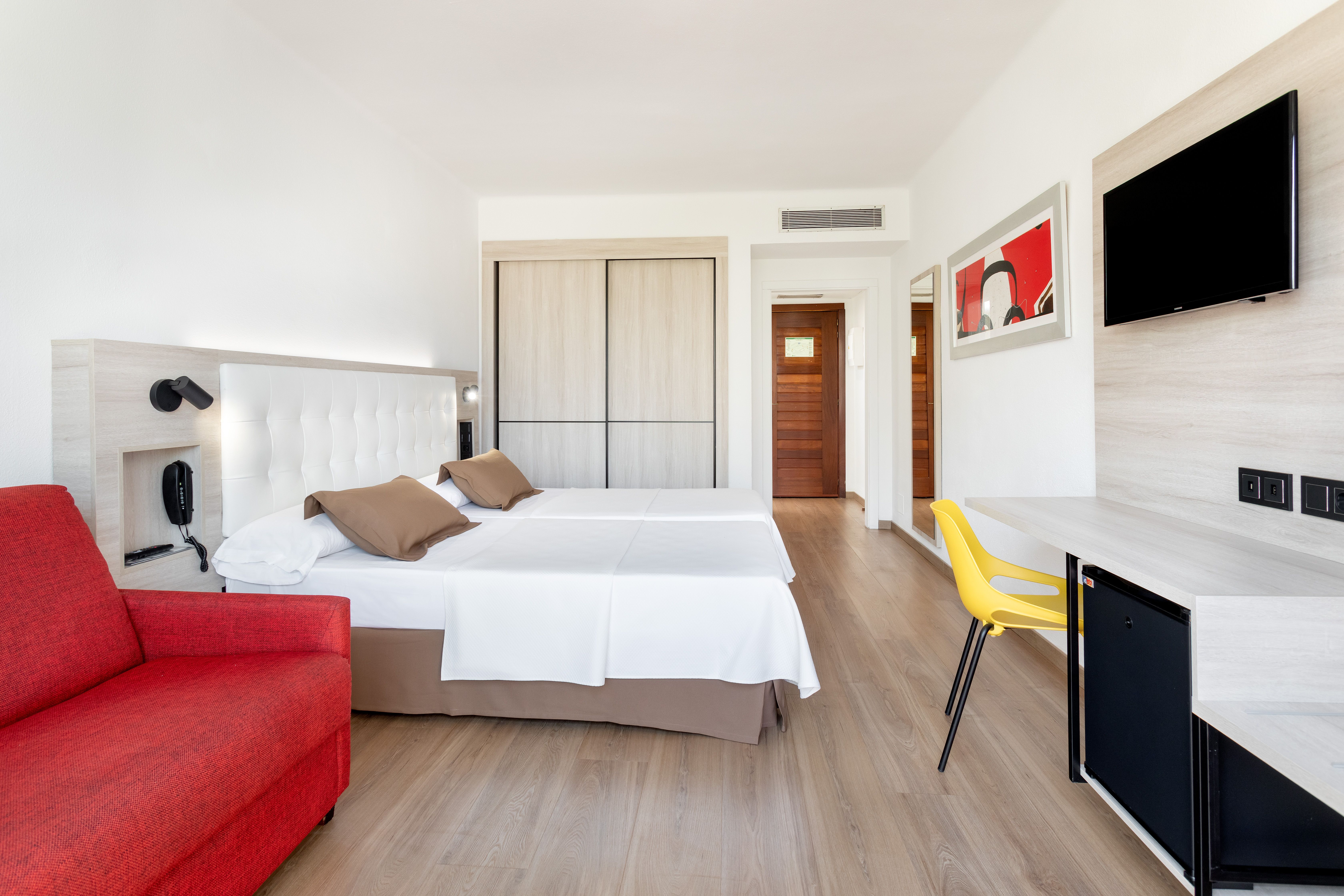 DOUBLE BALCONY OR TERRACE