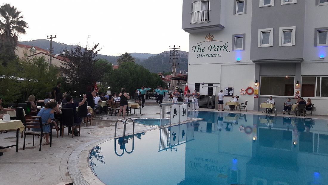 Piscina deschisă