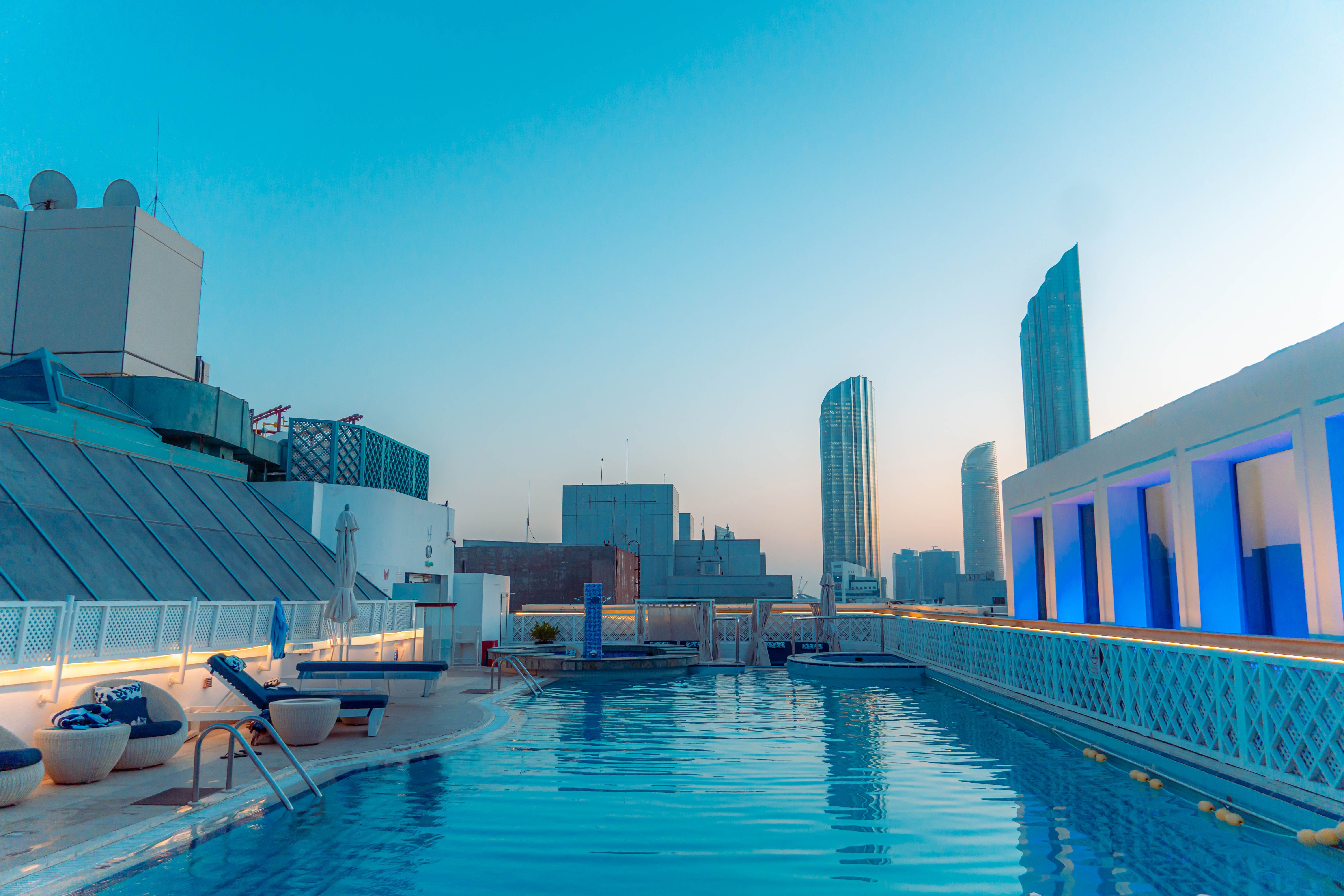 Piscina deschisă