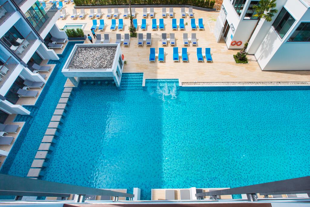 Piscina deschisă