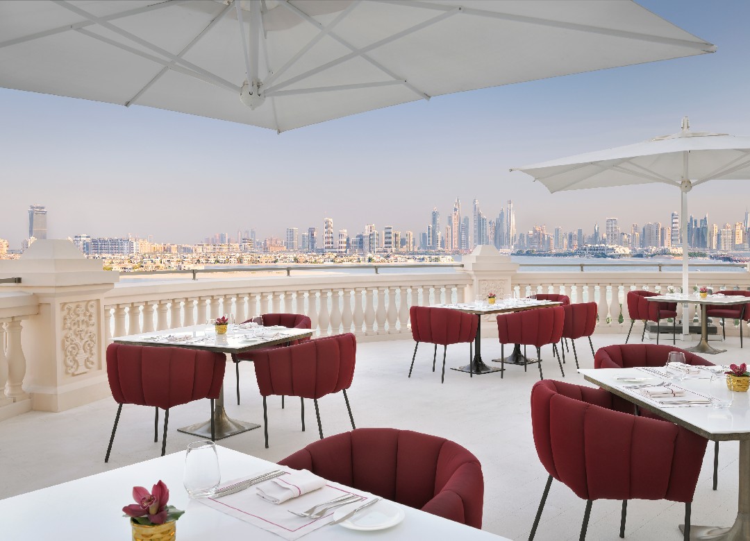 Raffles Club Lounge