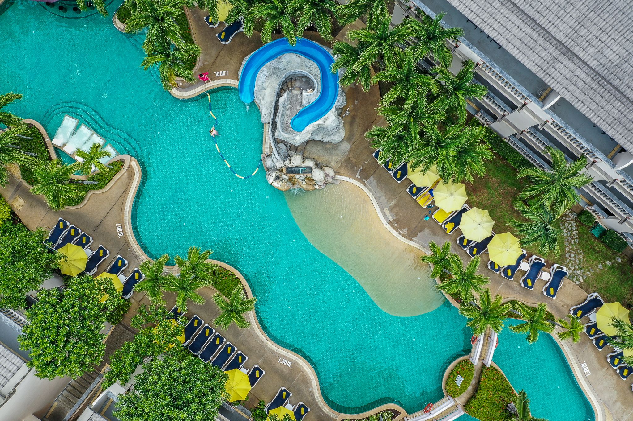Piscina deschisă