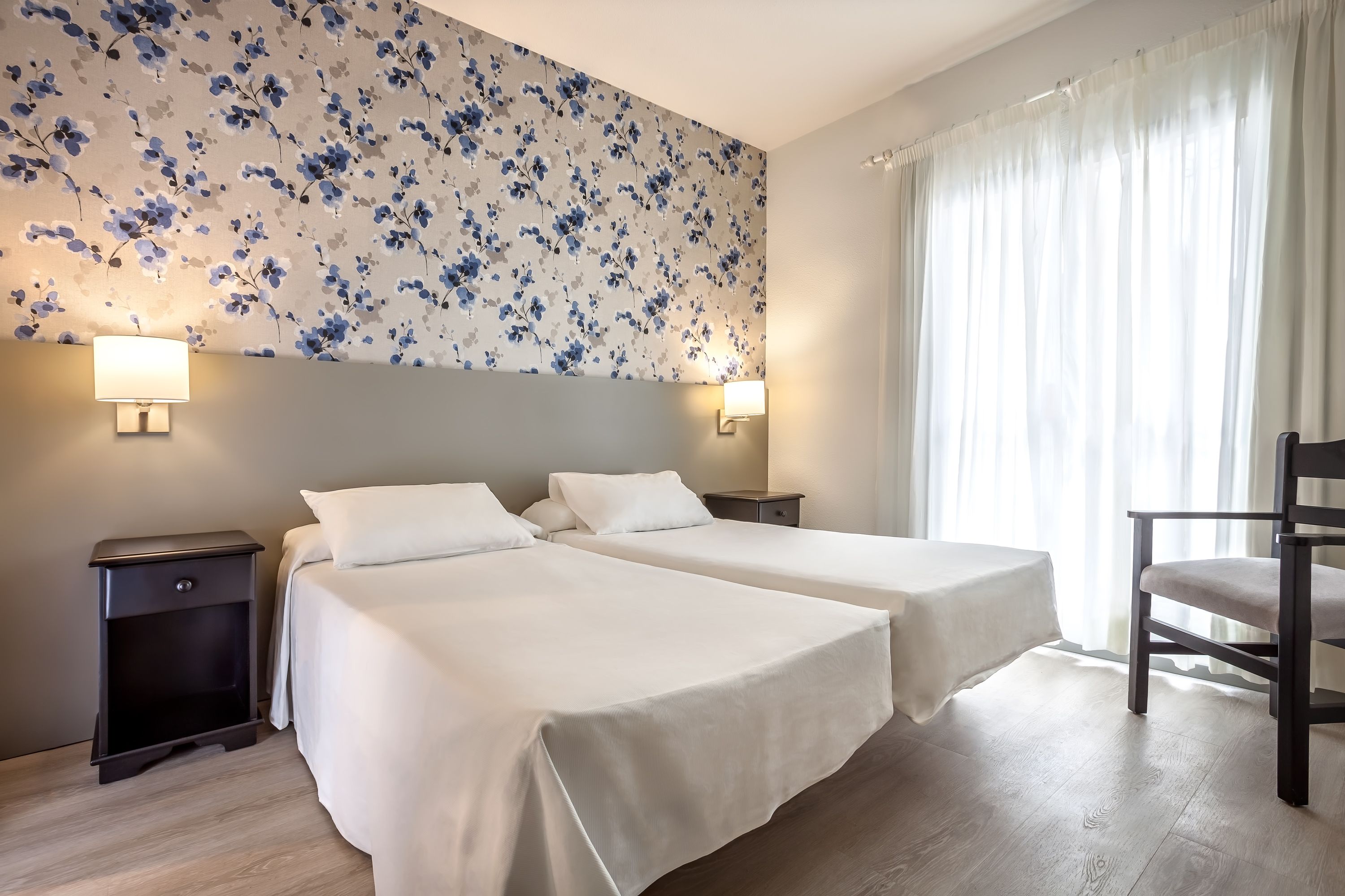 2 BEDROOM STANDARD APARTMENT (BALCONY OR TERRACE)