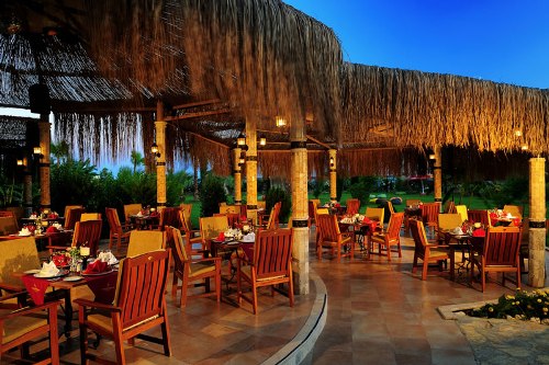Hotel Belek Beach Resort restaurant.jpg