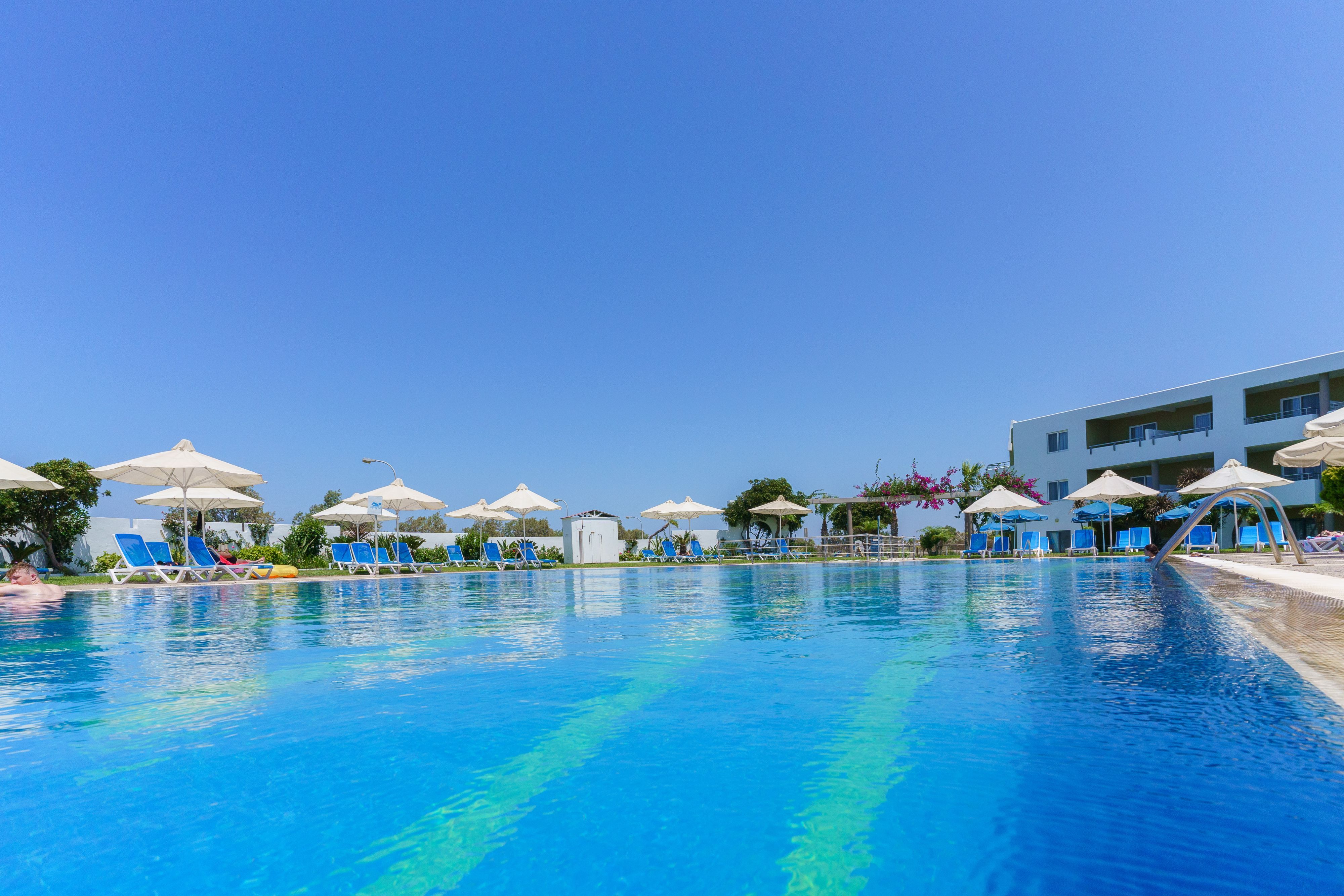Piscina deschisă