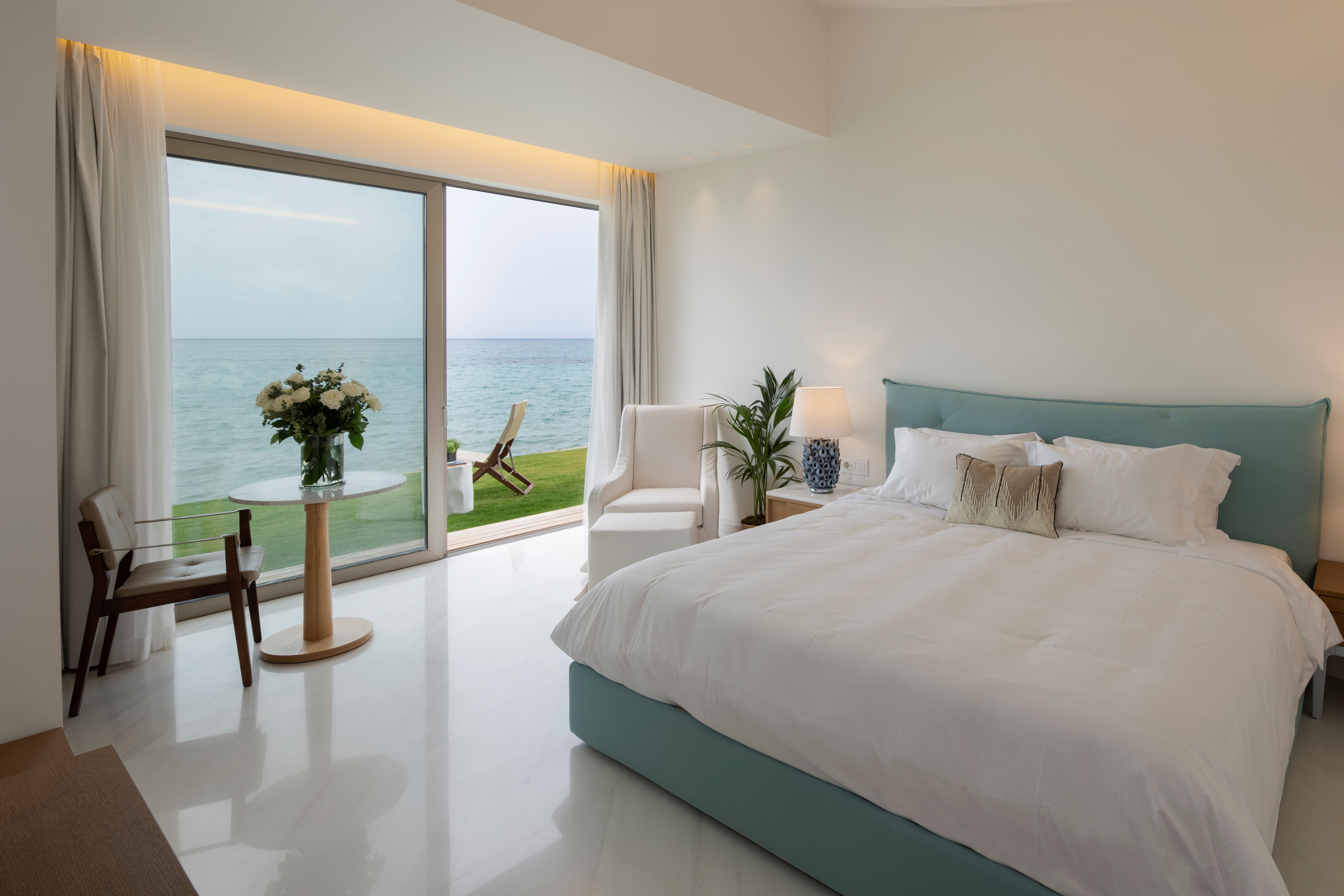 Grand Pavilion Waterfront with  Private Pool