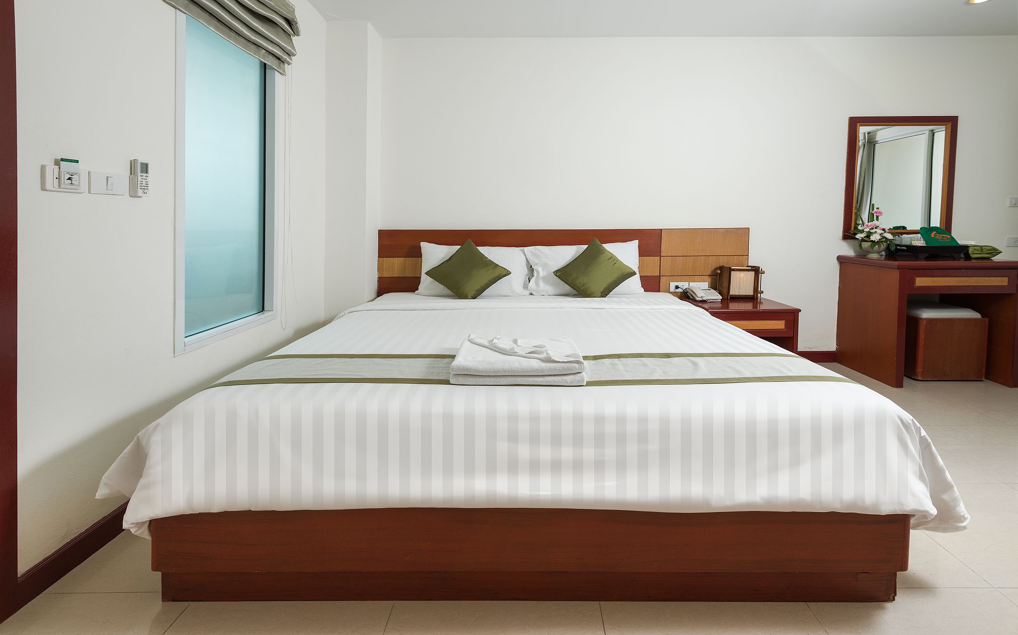 STANDARD ROOM 