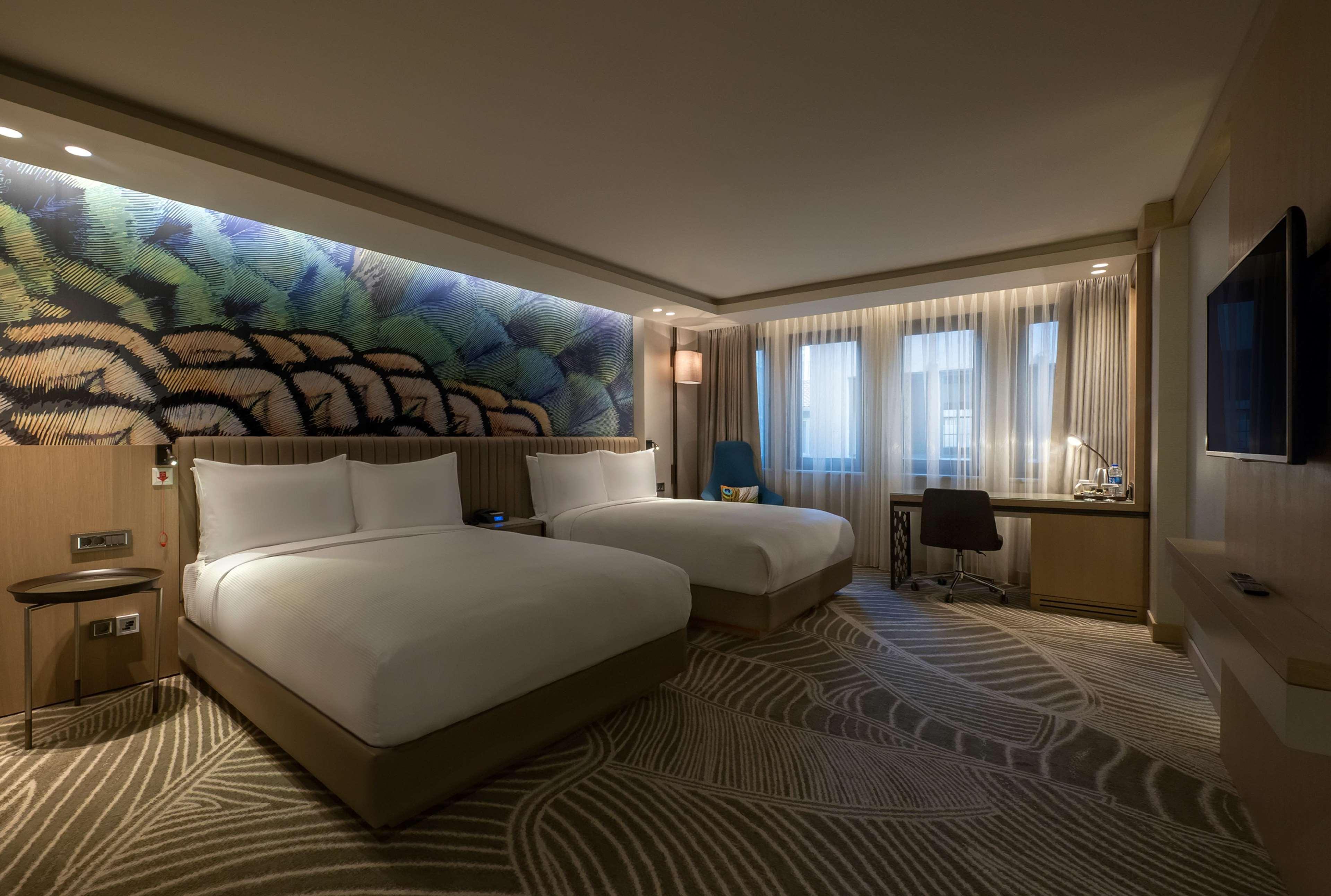 SUITE TWO BEDROOMS