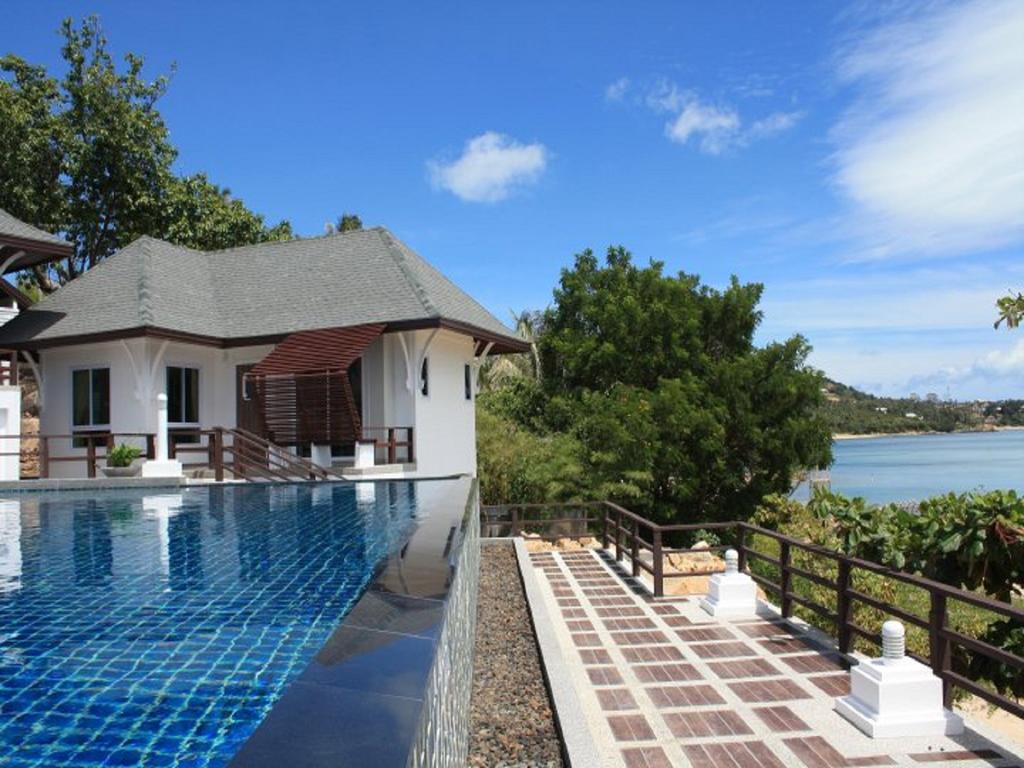 Piscina deschisă