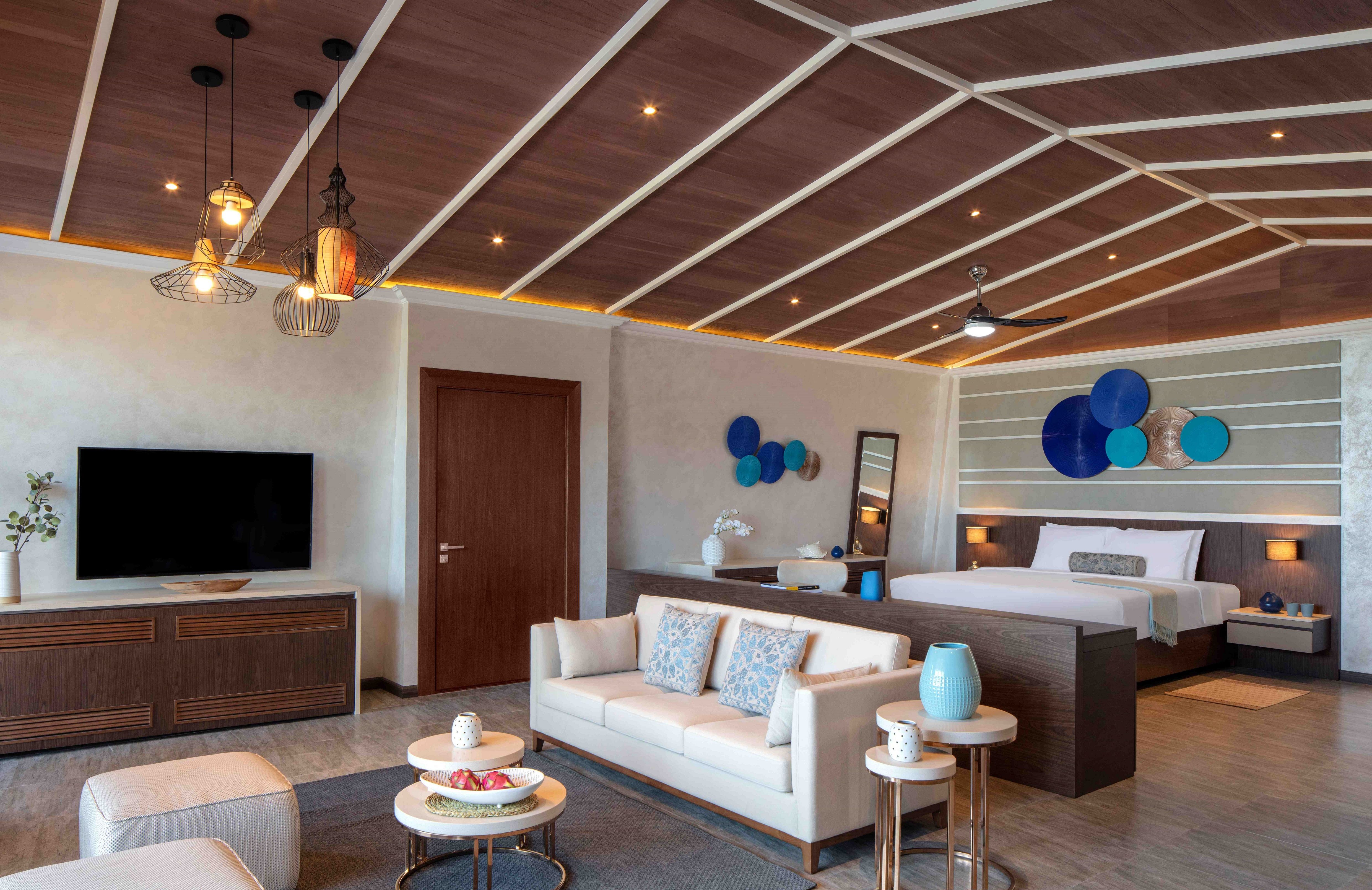 Deluxe Beach  Pool Suite