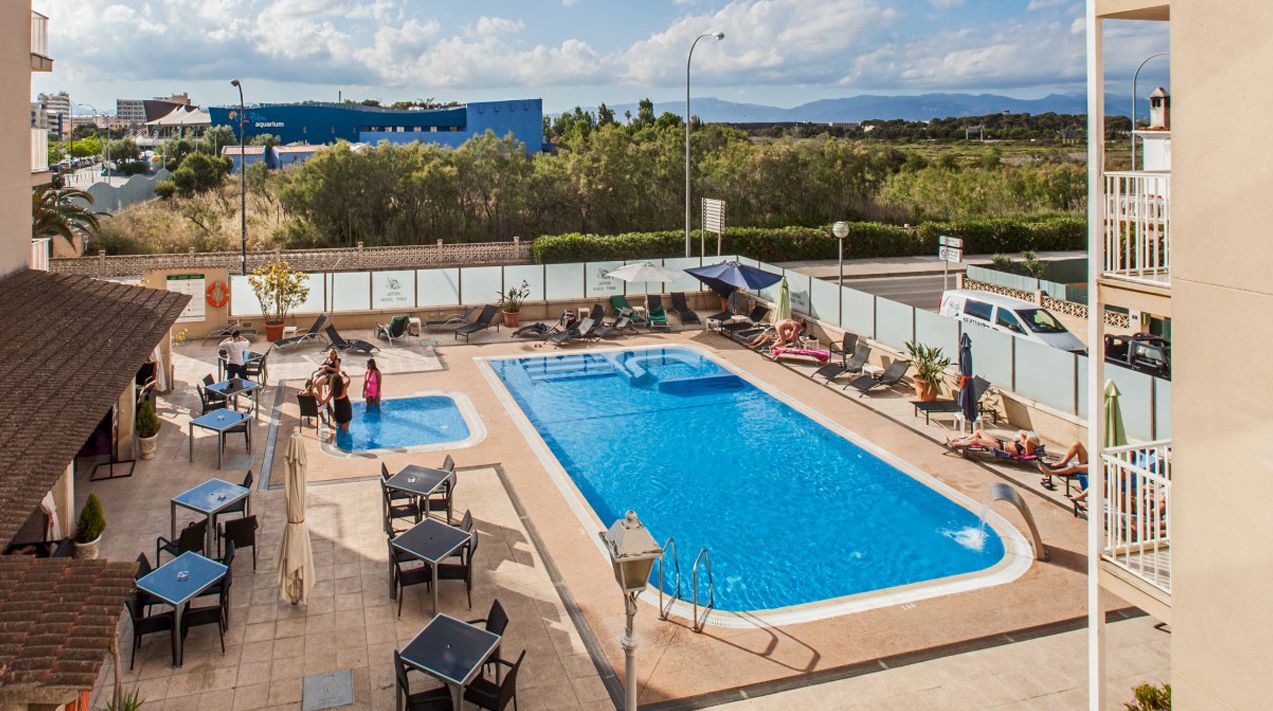 Piscina deschisă