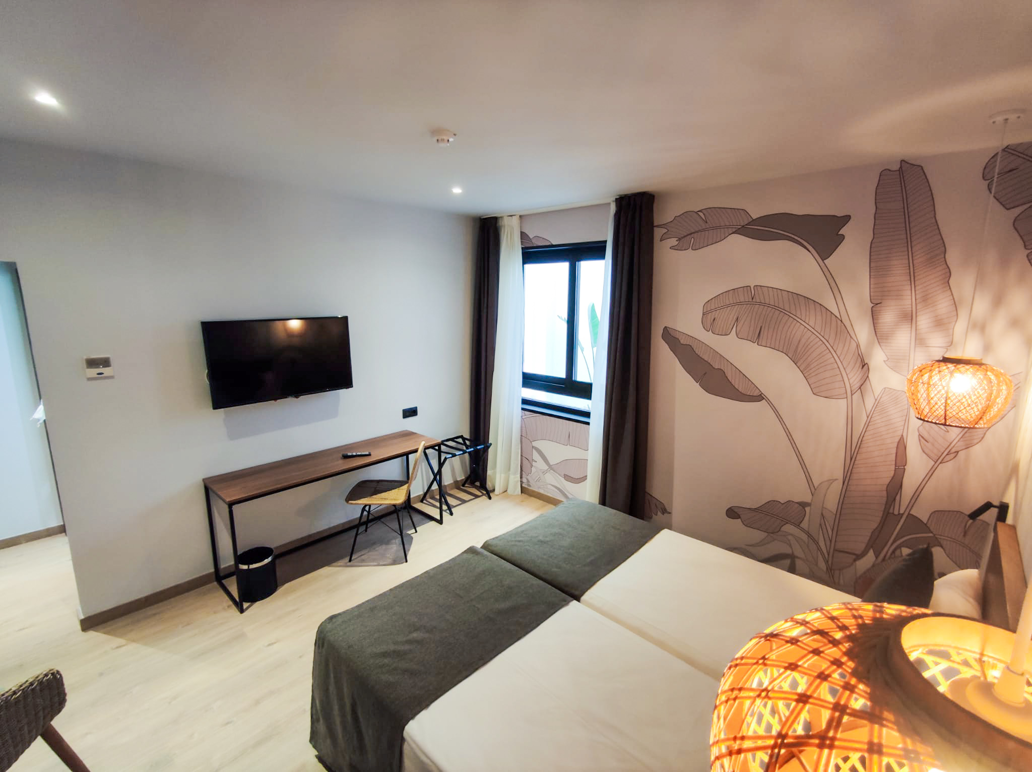 Double Standard Room Balcony