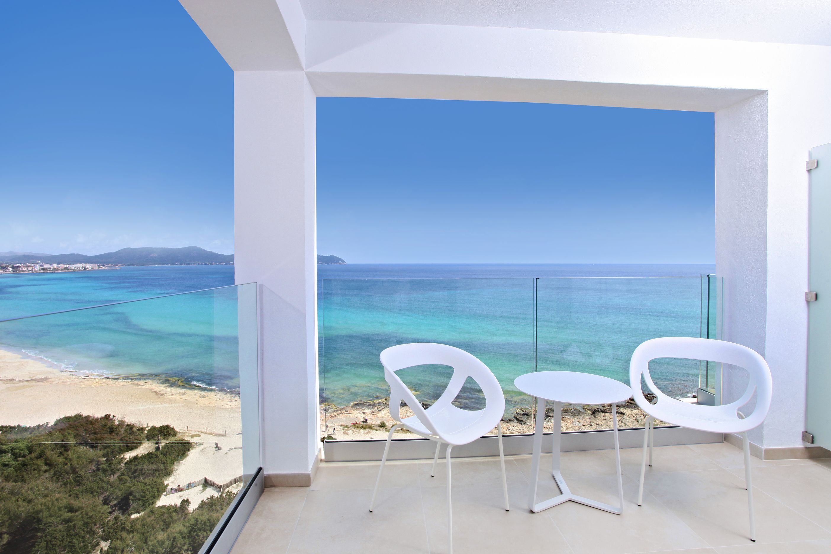 DOUBLE SEA VIEW