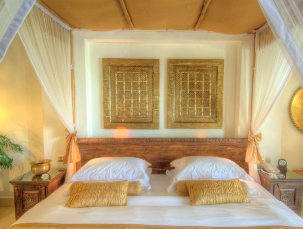 OCEAN FRONT 1 BEDROOM VILLA
