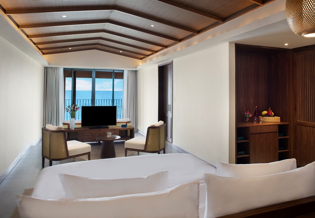 JUNIOR SUITE WITH BALCONY