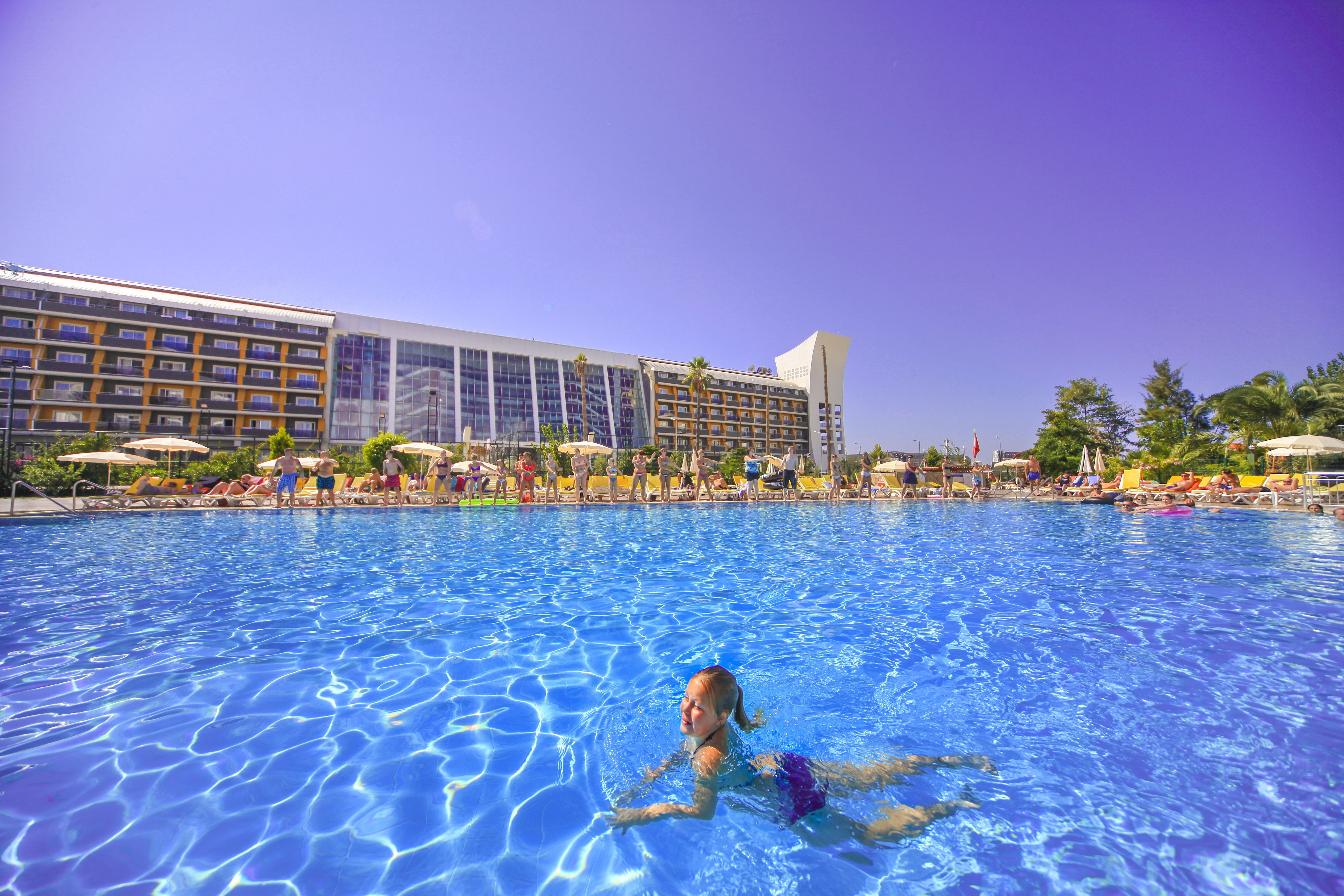 Piscina deschisă