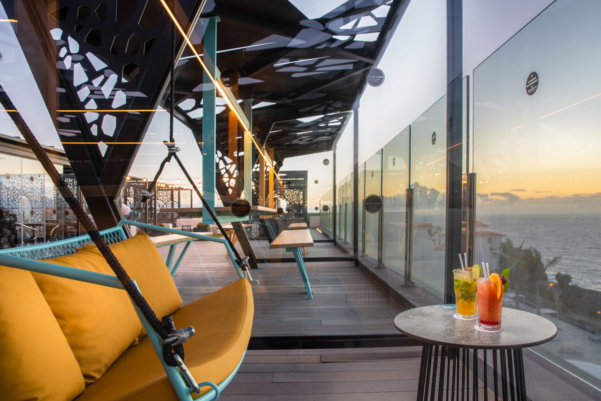 Rock Top Sky Bar