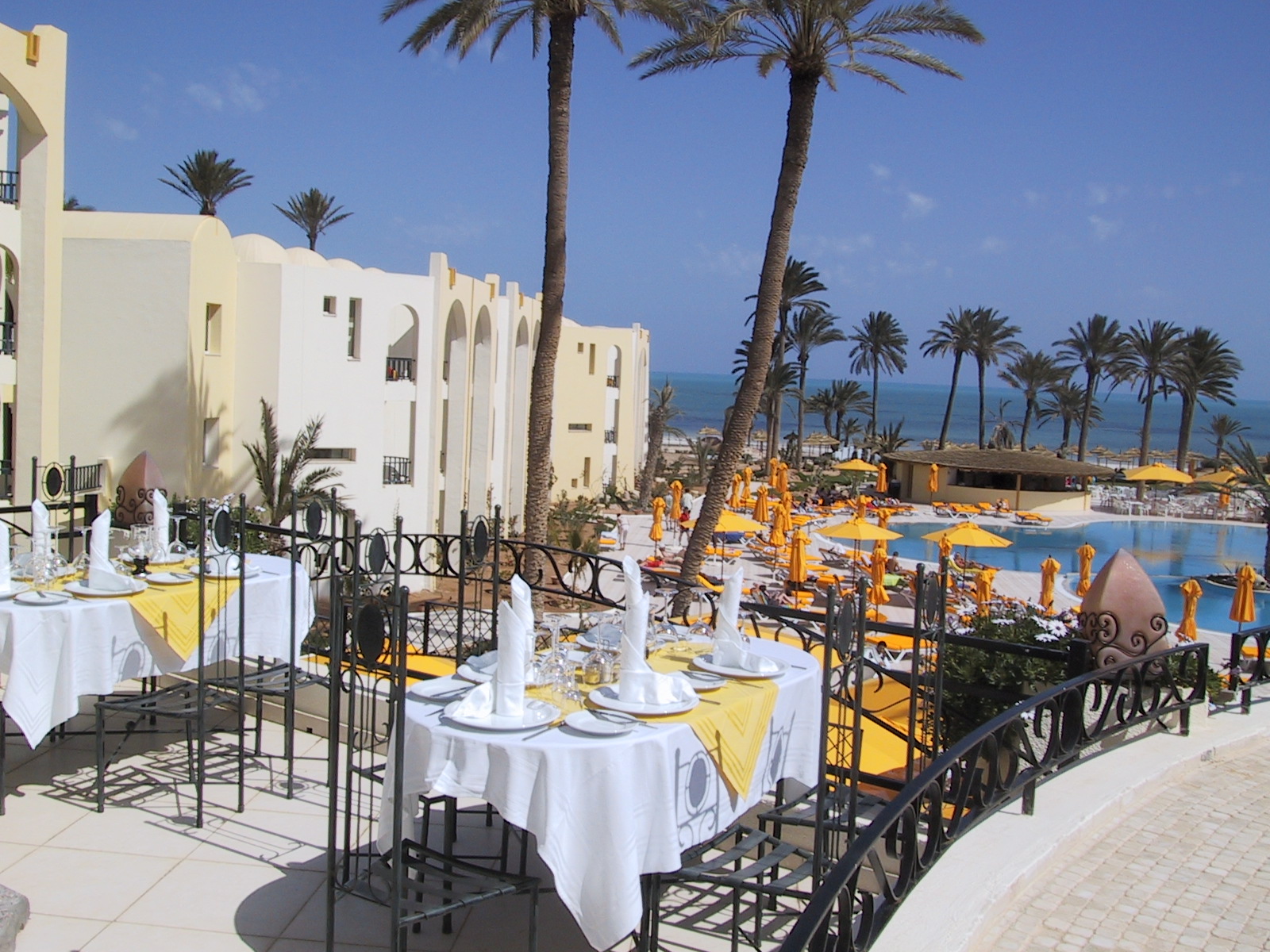 A la carte restaurant