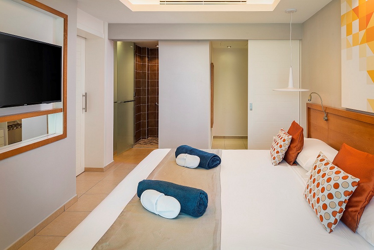  PREMIUM ROOM 