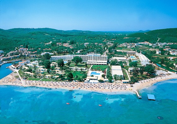 Corfu, Hotel Messonghi Beach.jpg