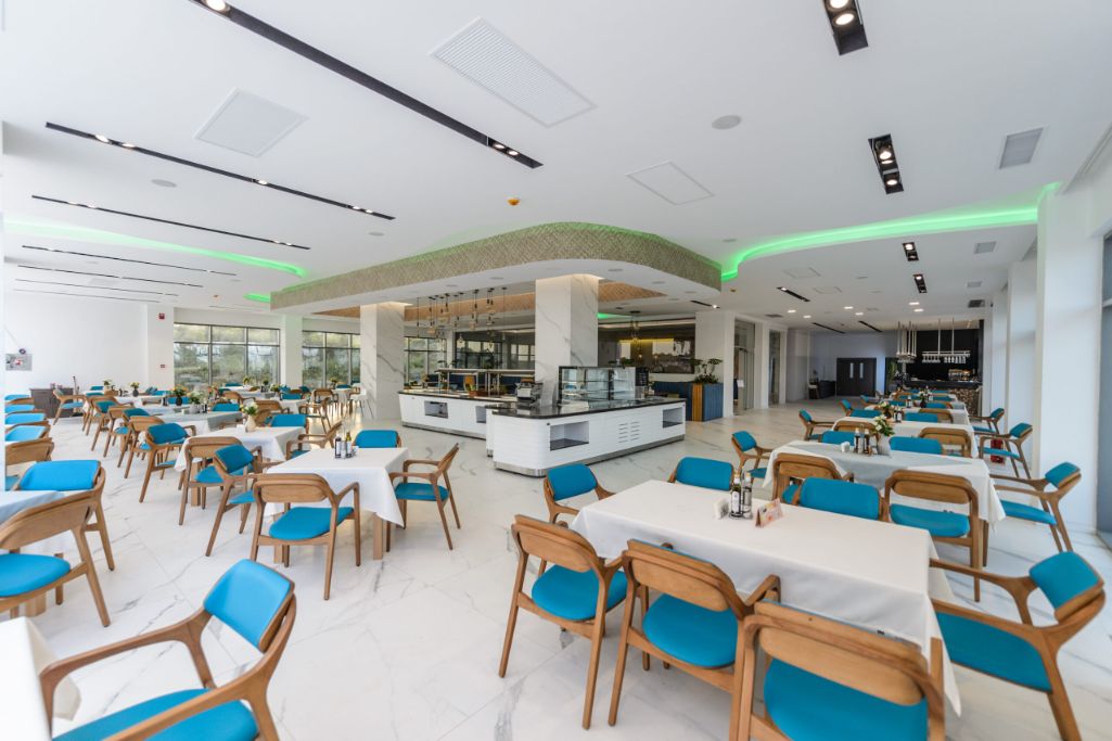 Restaurant.jpg