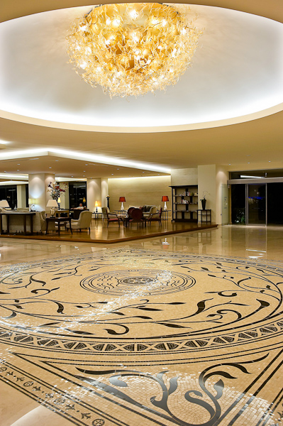 Lobby 20.jpg