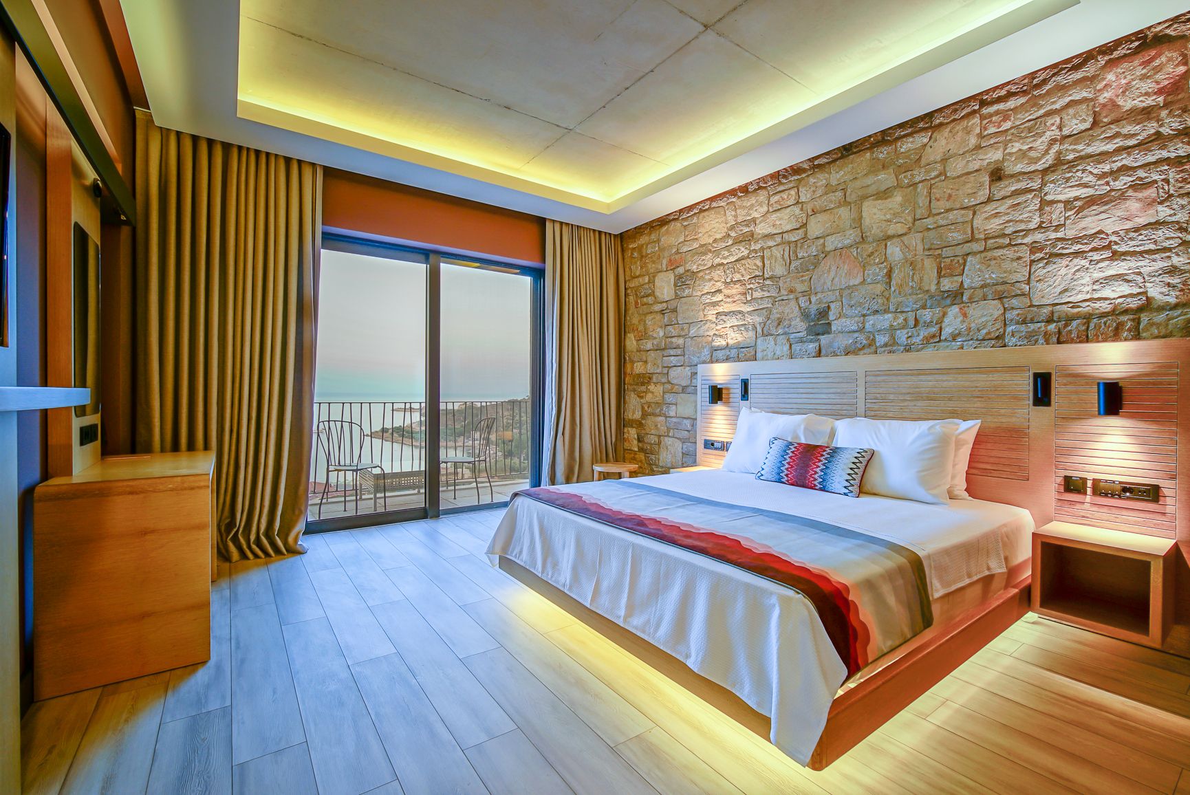 Superior King Room