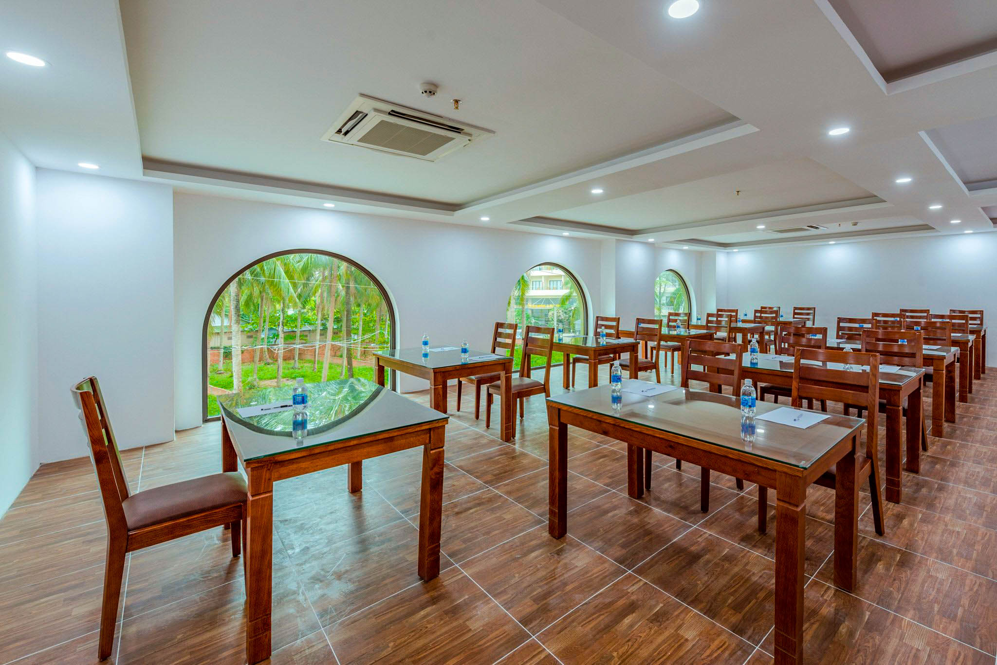 Night Sea Restaurant