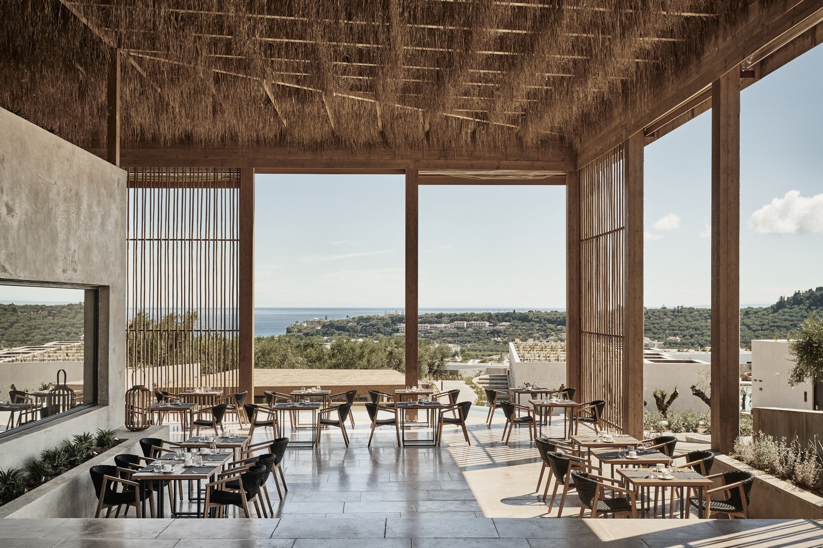 OMIKRON BUFFET RESTAURANT