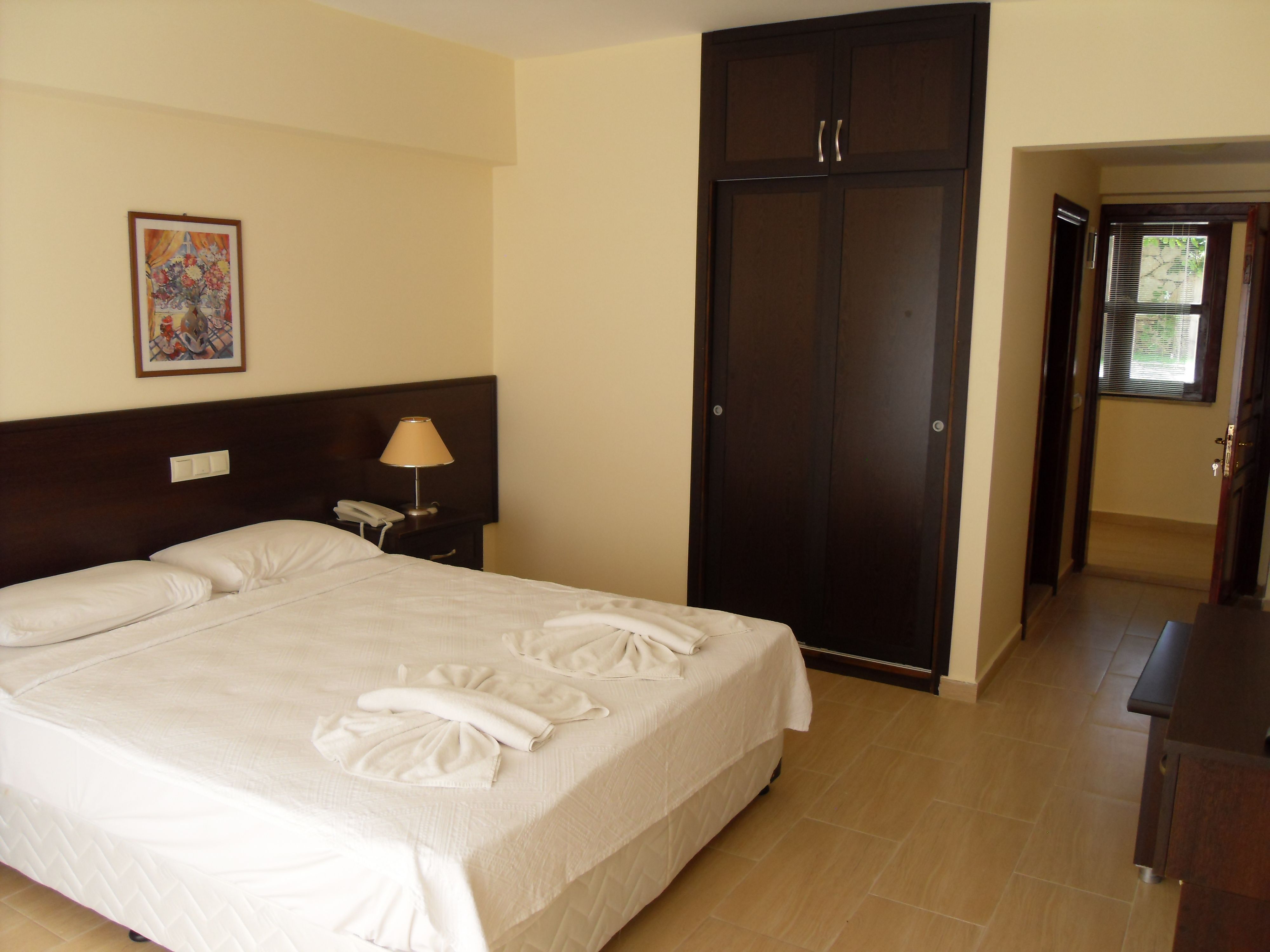 STANDARD  ROOM 