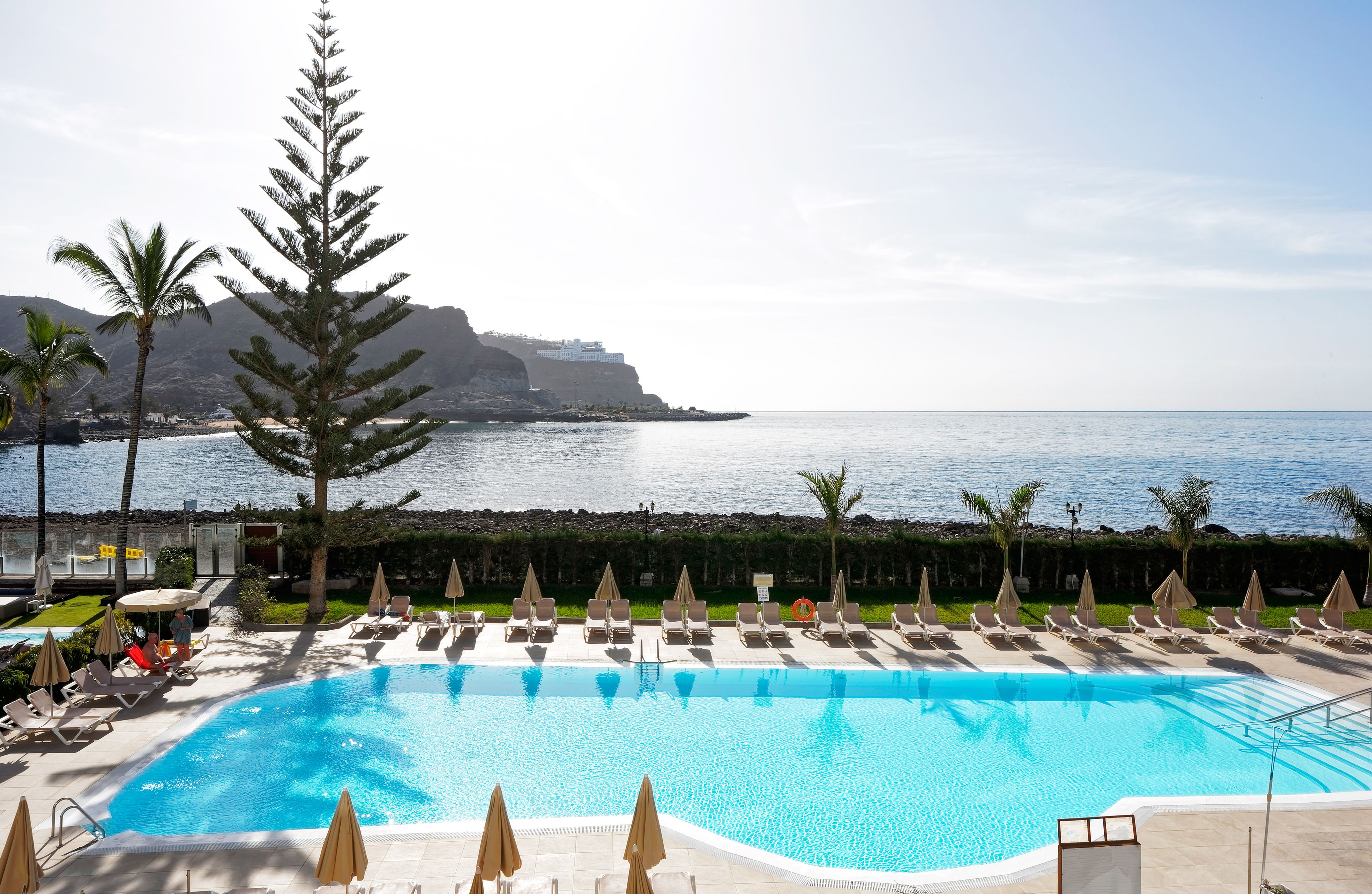 Piscina deschisă