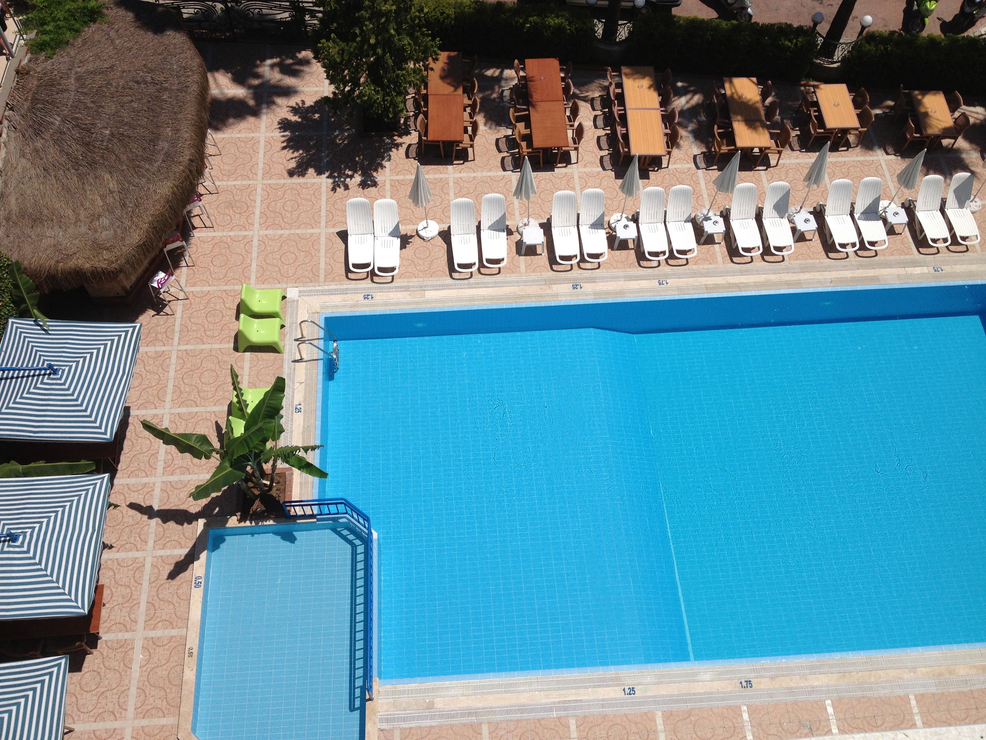 Piscina deschisă