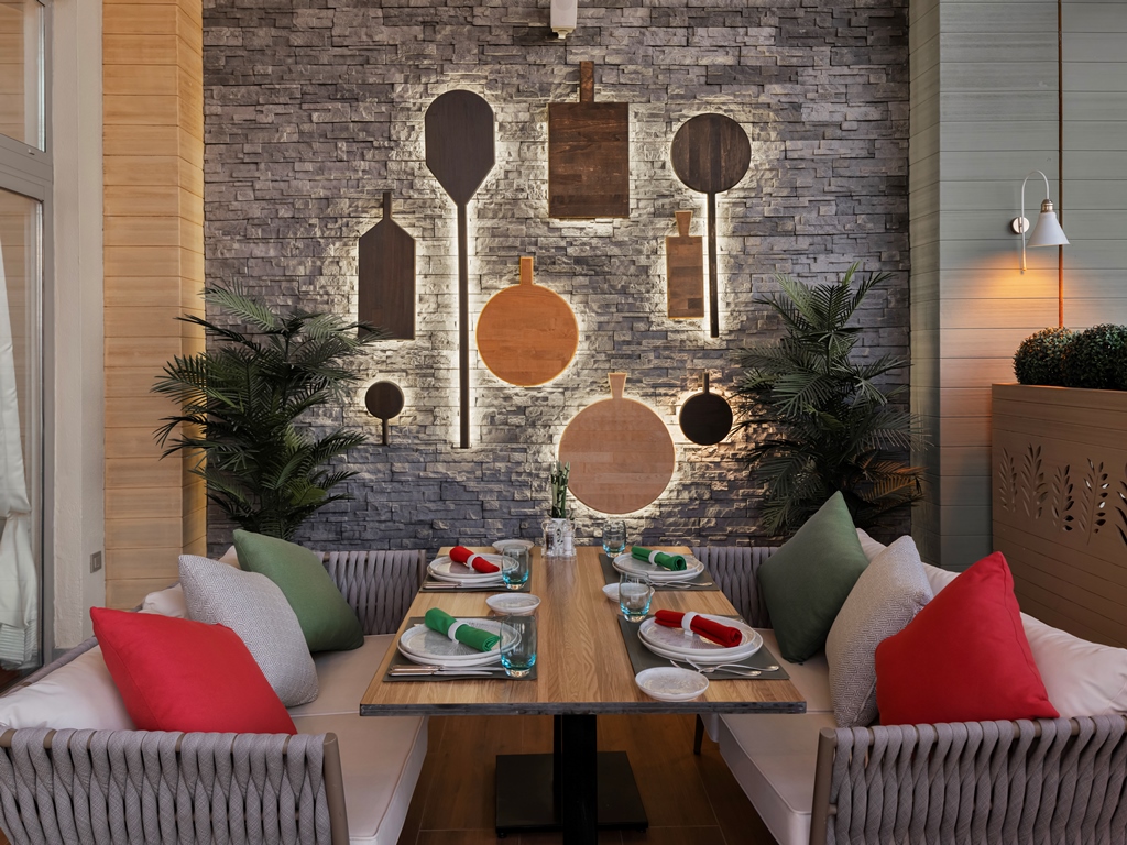Gusto Restaurant