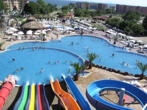 Hotel  Atrium  Andalusia piscina.jpg