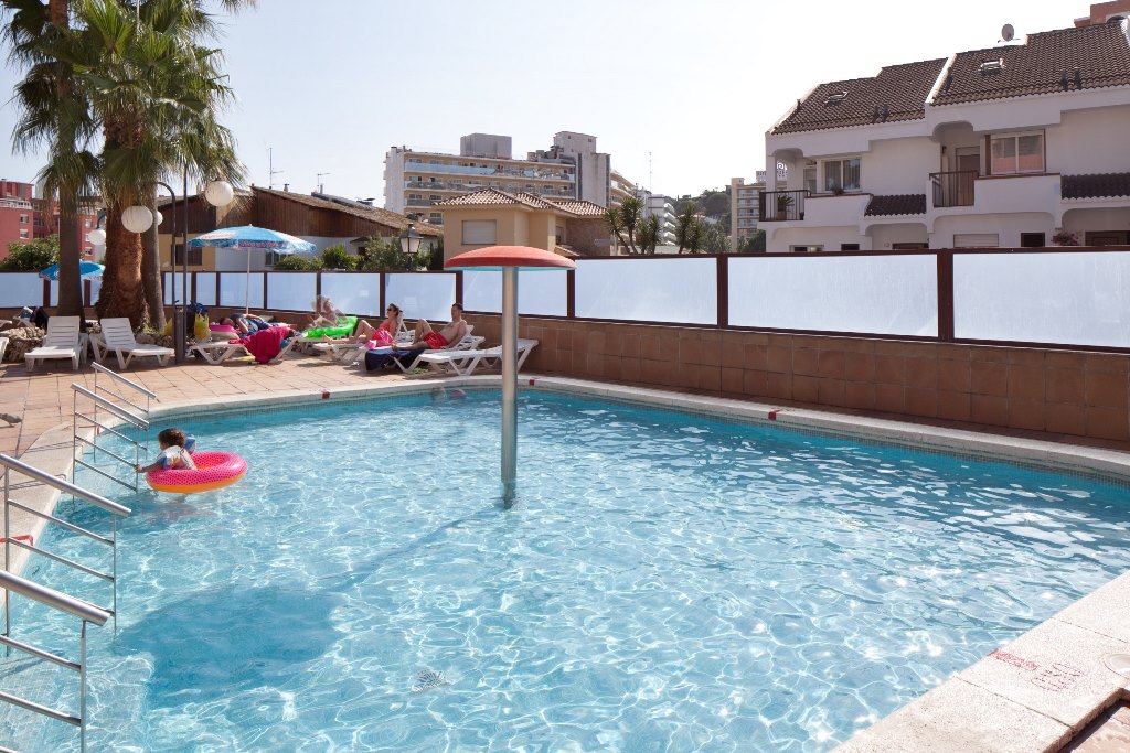 Piscina deschisă