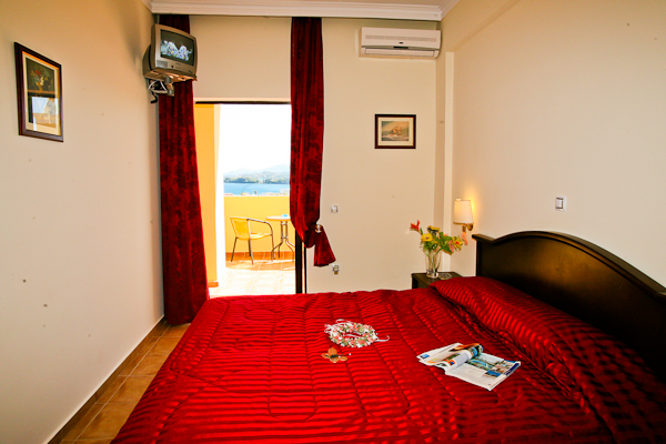 Corfu, Hotel Secret Corfu, camera dubla, A.C, balcon.jpg
