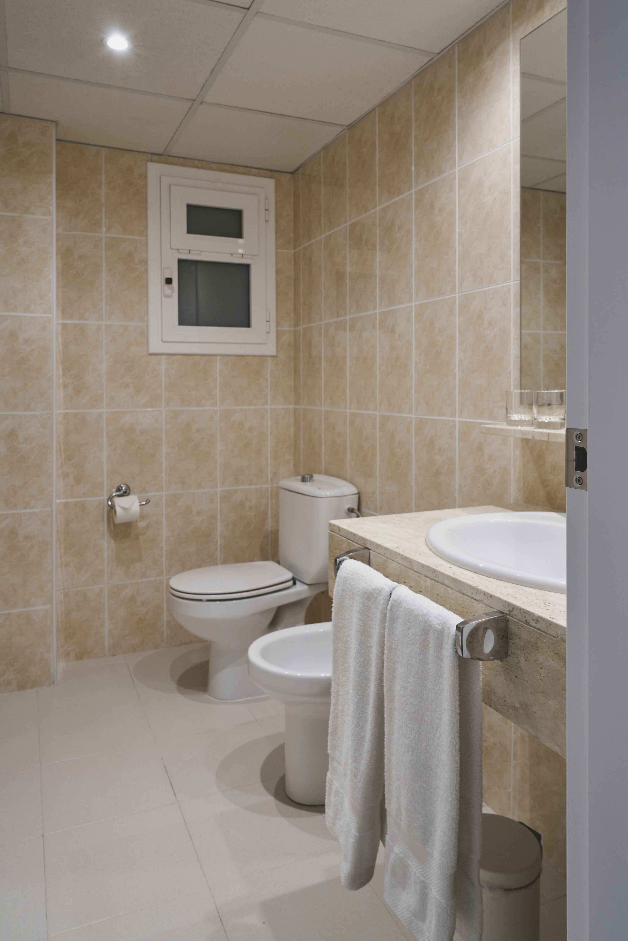 DOUBLE STANDARD ROOM