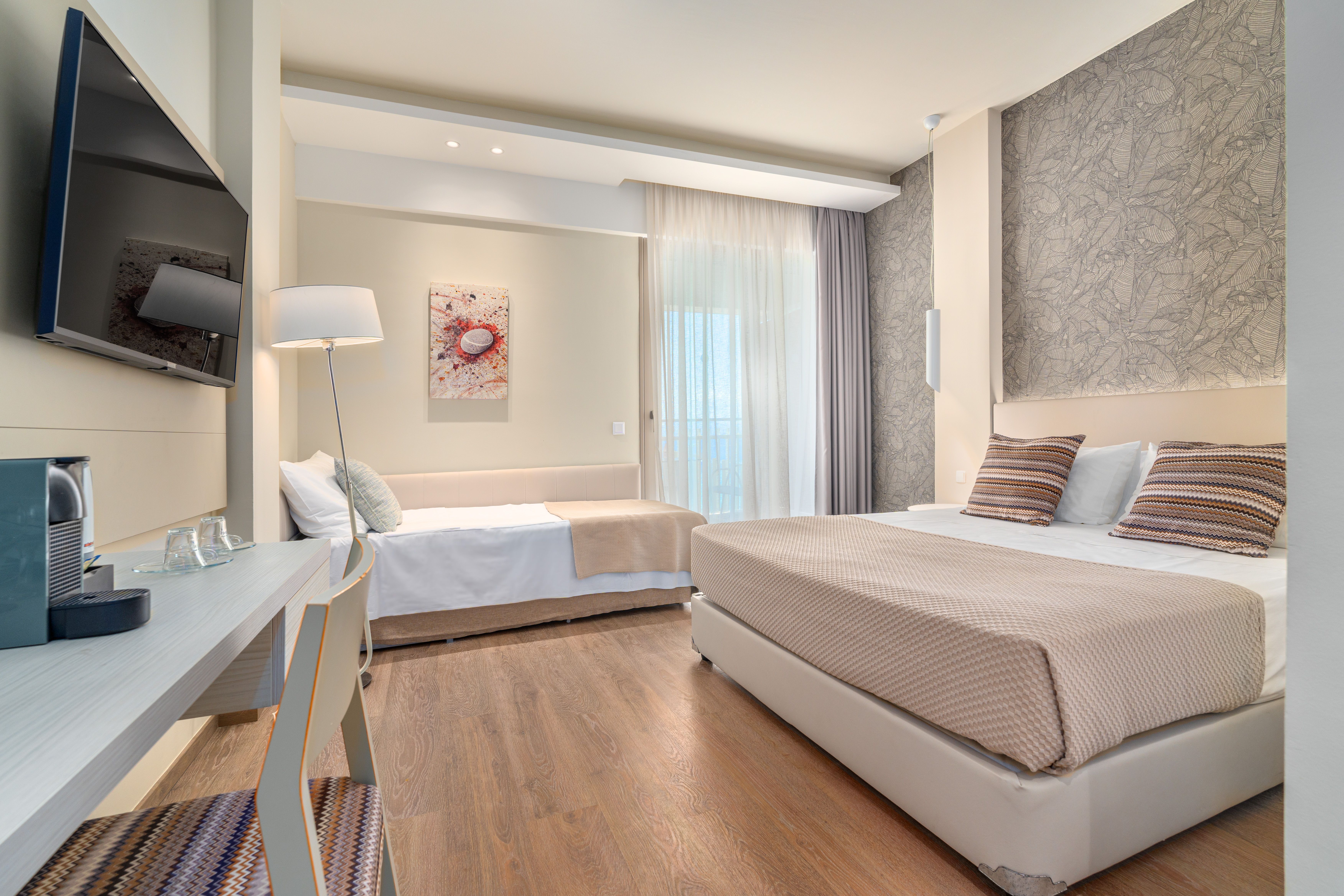 Premium Deluxe Double Sea Front