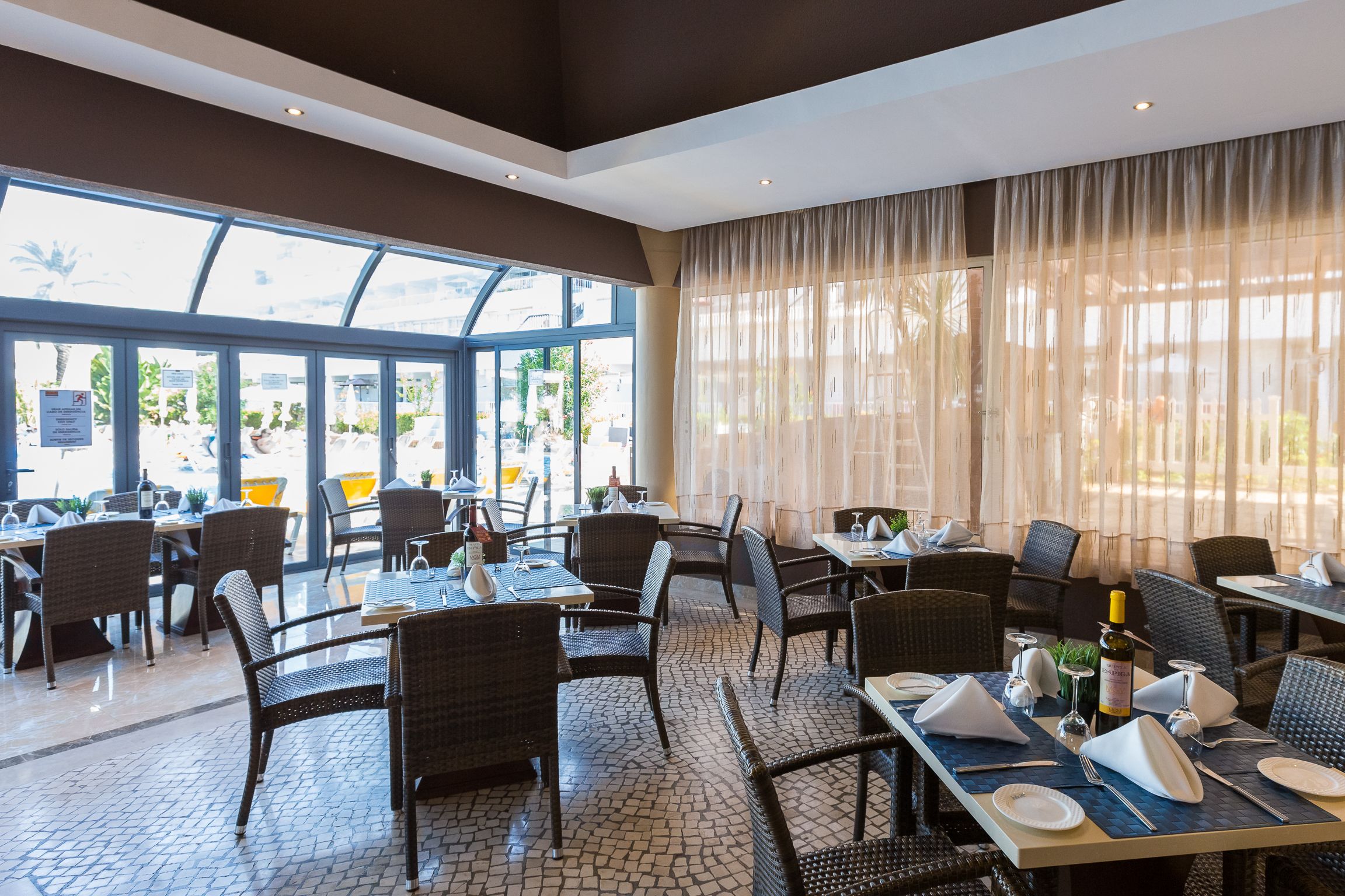 JAC'S RESTAURANT