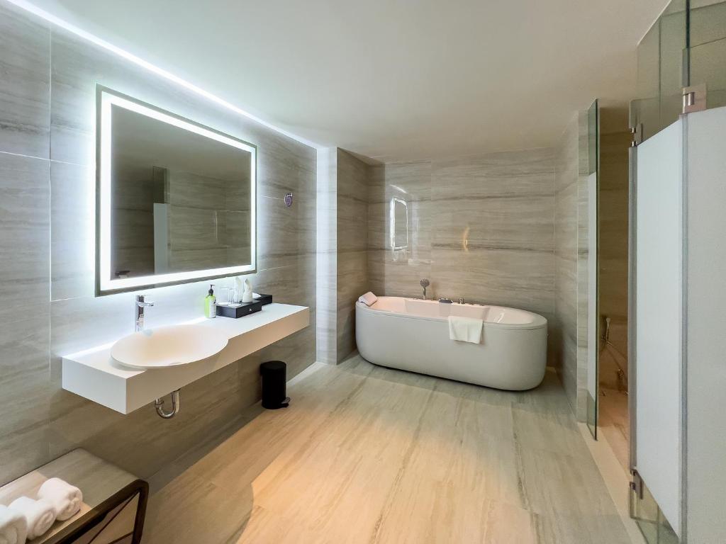 Amethyst Junior Executive Room