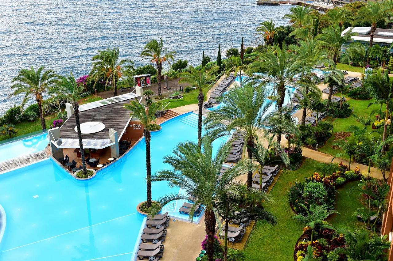 Piscina deschisă