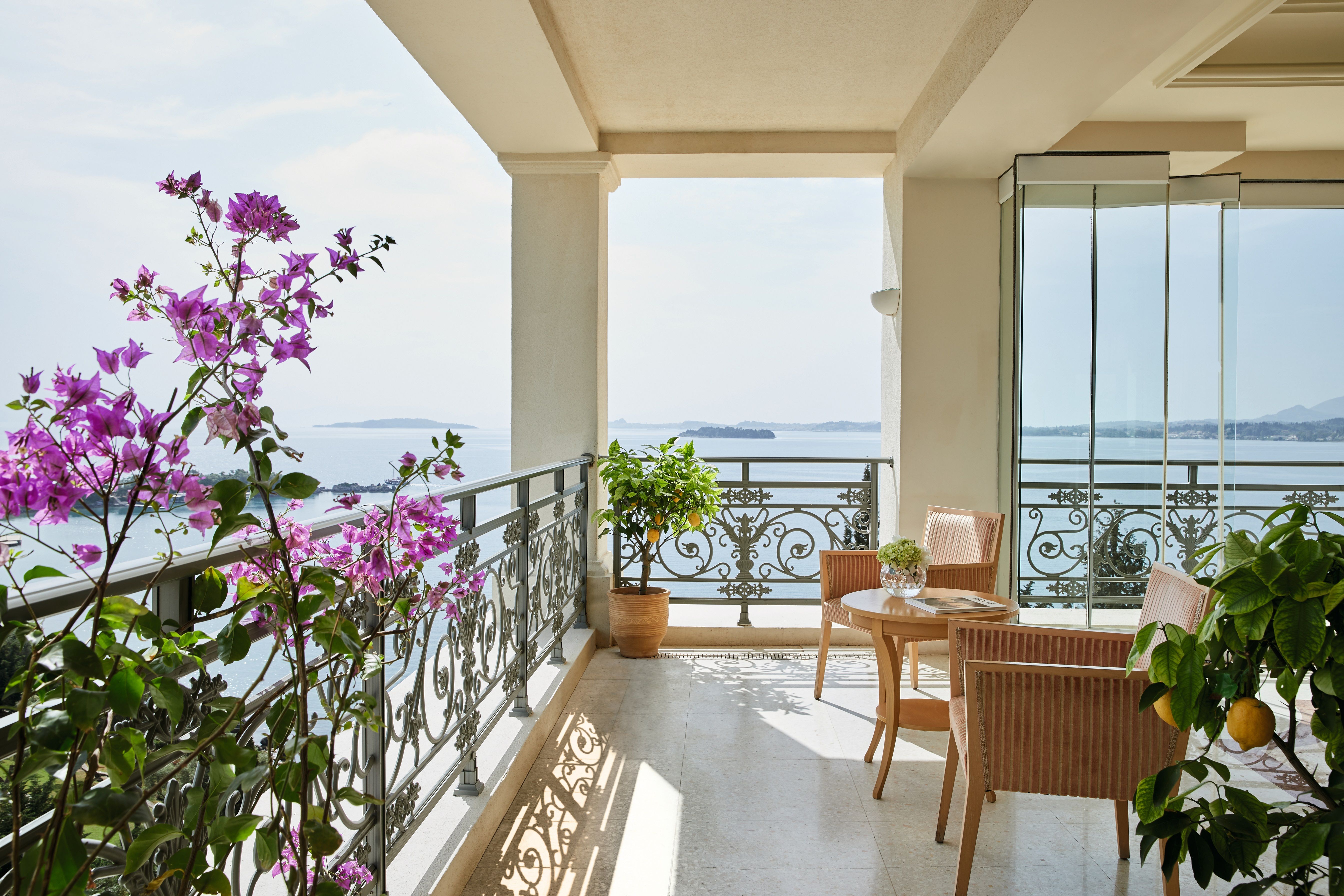 SERENISSIMA   LOBBY BAR