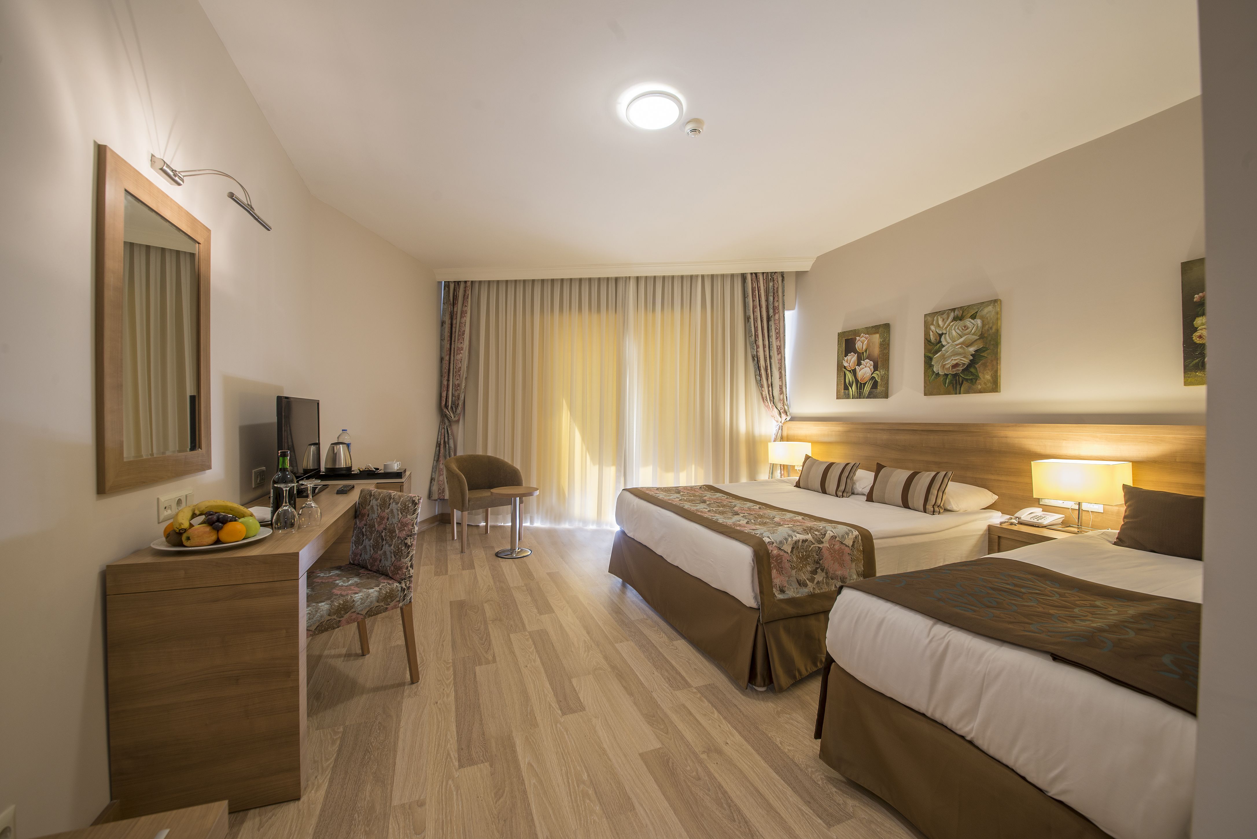 STANDARD ROOM WITH BALCONY